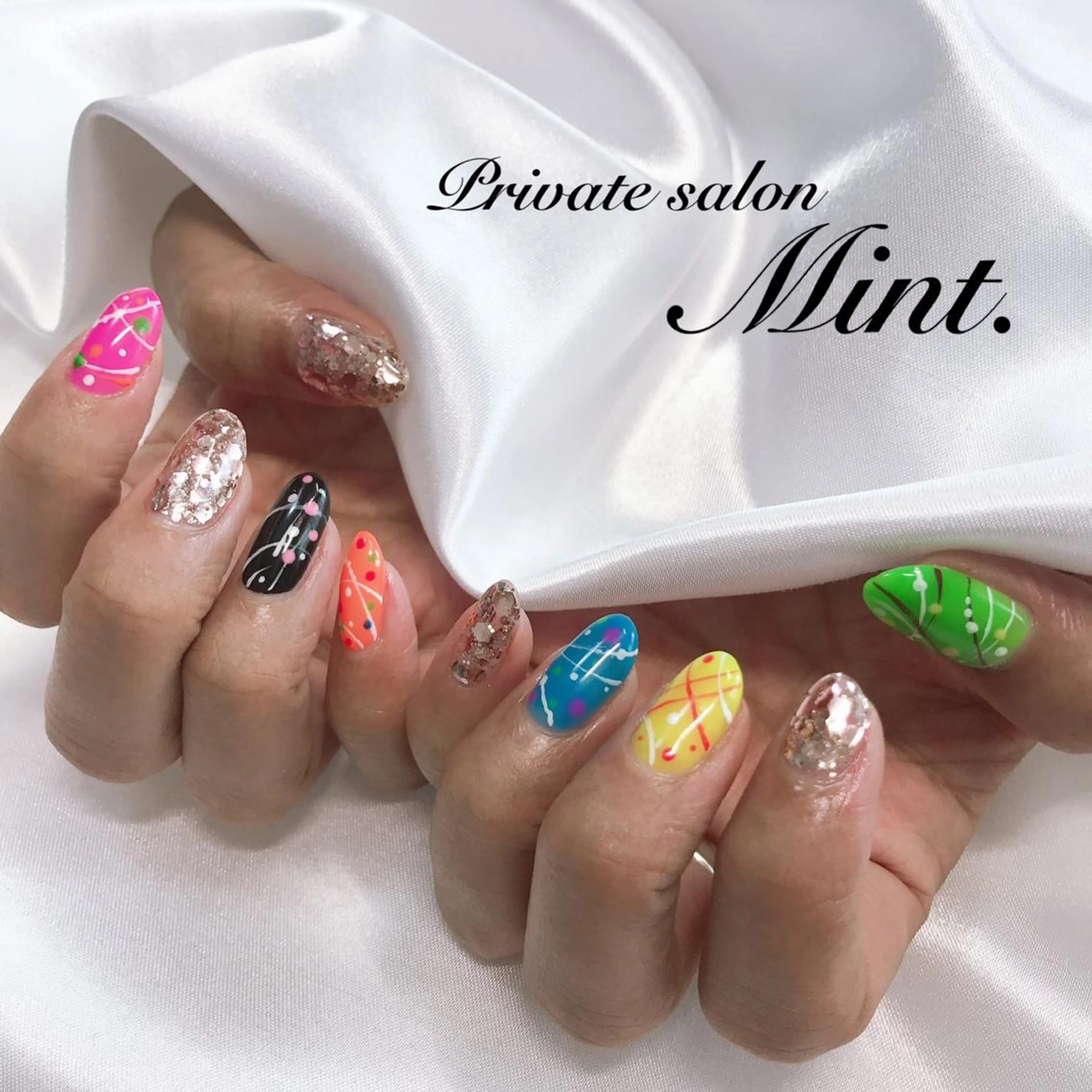 ミディアム ネイル ジェルネイル ヨーヨーネイル ハンドネイル Mint. nailのネイルデザイン