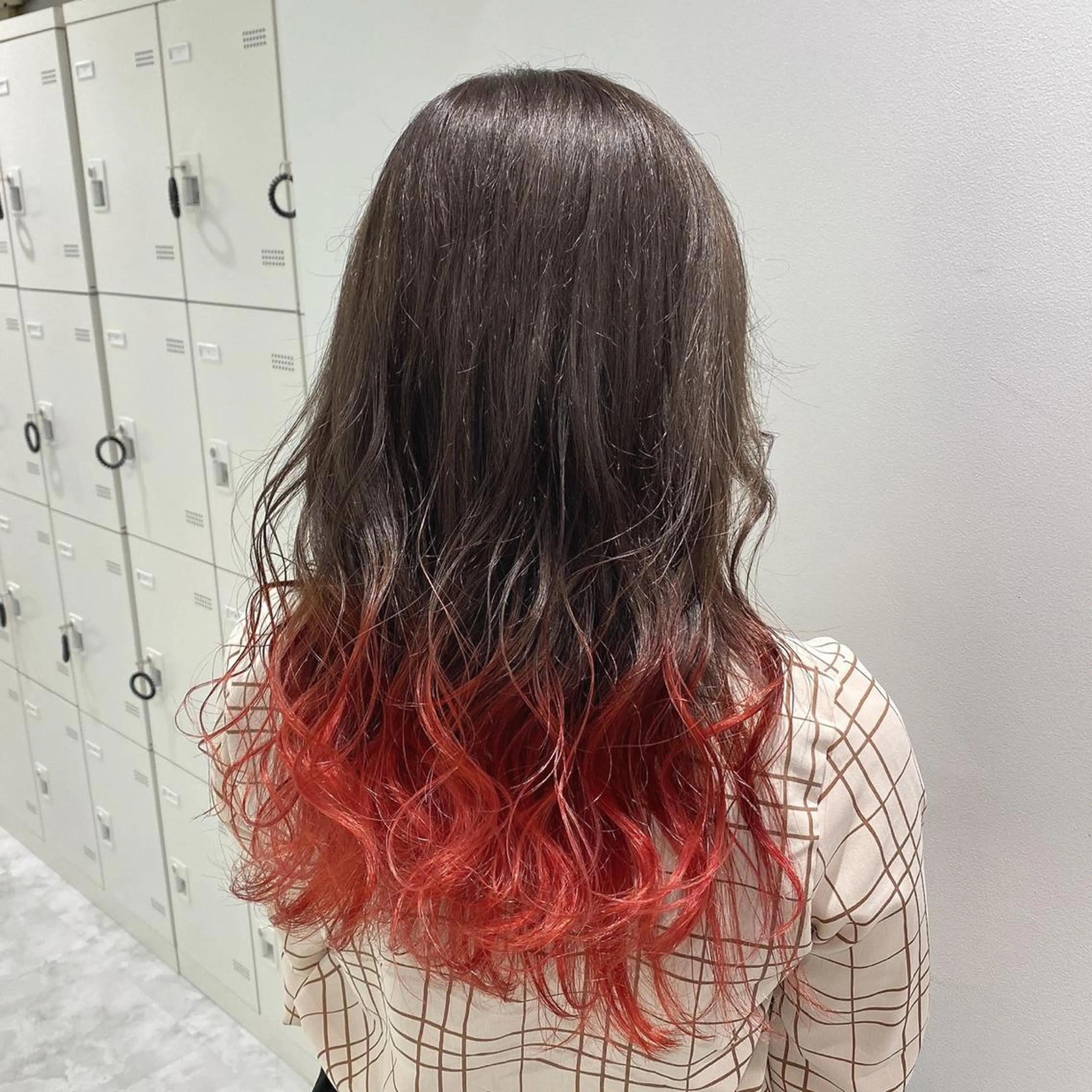 ミディアム カラー 🏷ベージュの天才 赤み消しの方🙋🏻のヘアスタイル