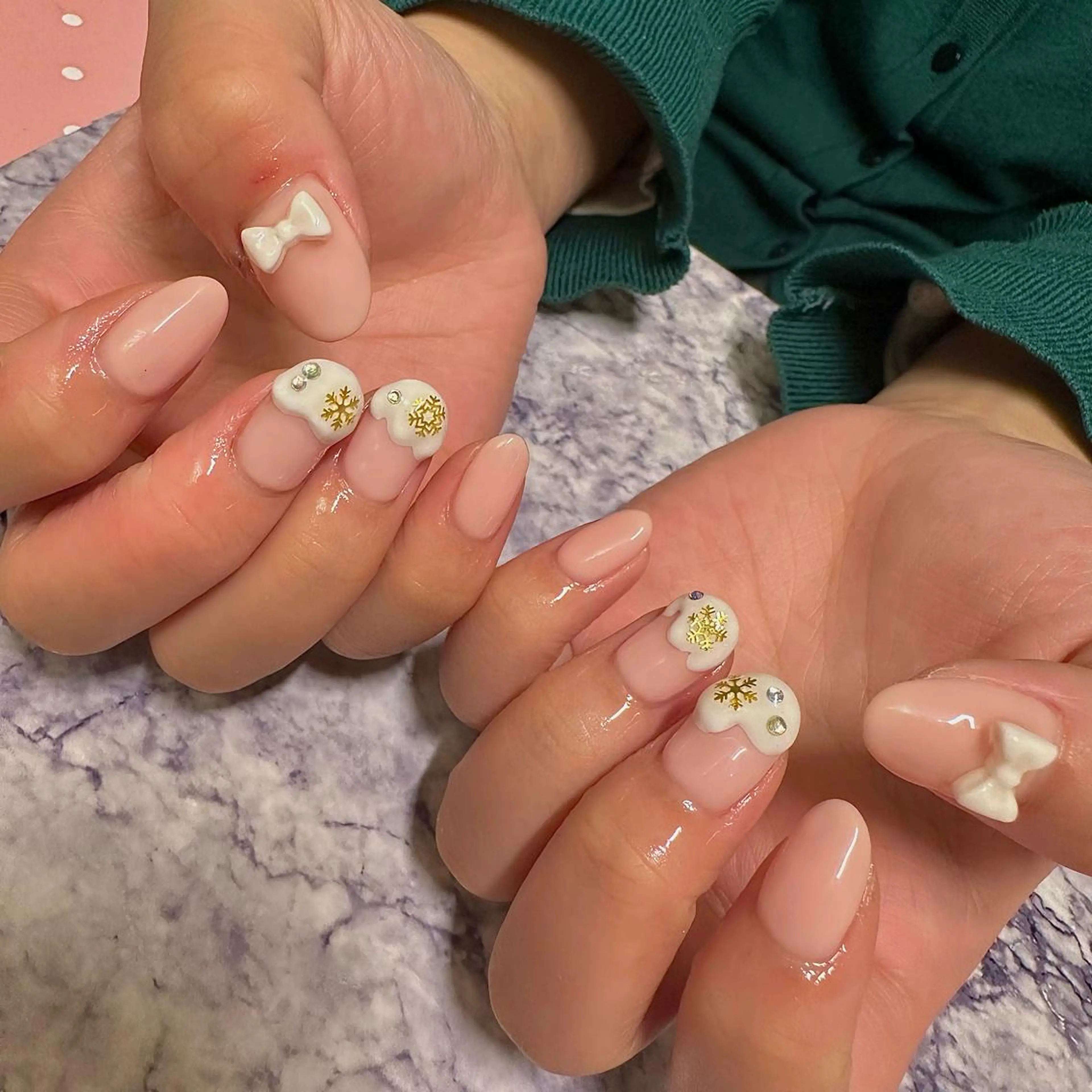 ネイル ハンドネイル Pretzels🥨 【プレッツェル】ミウのネイルデザイン