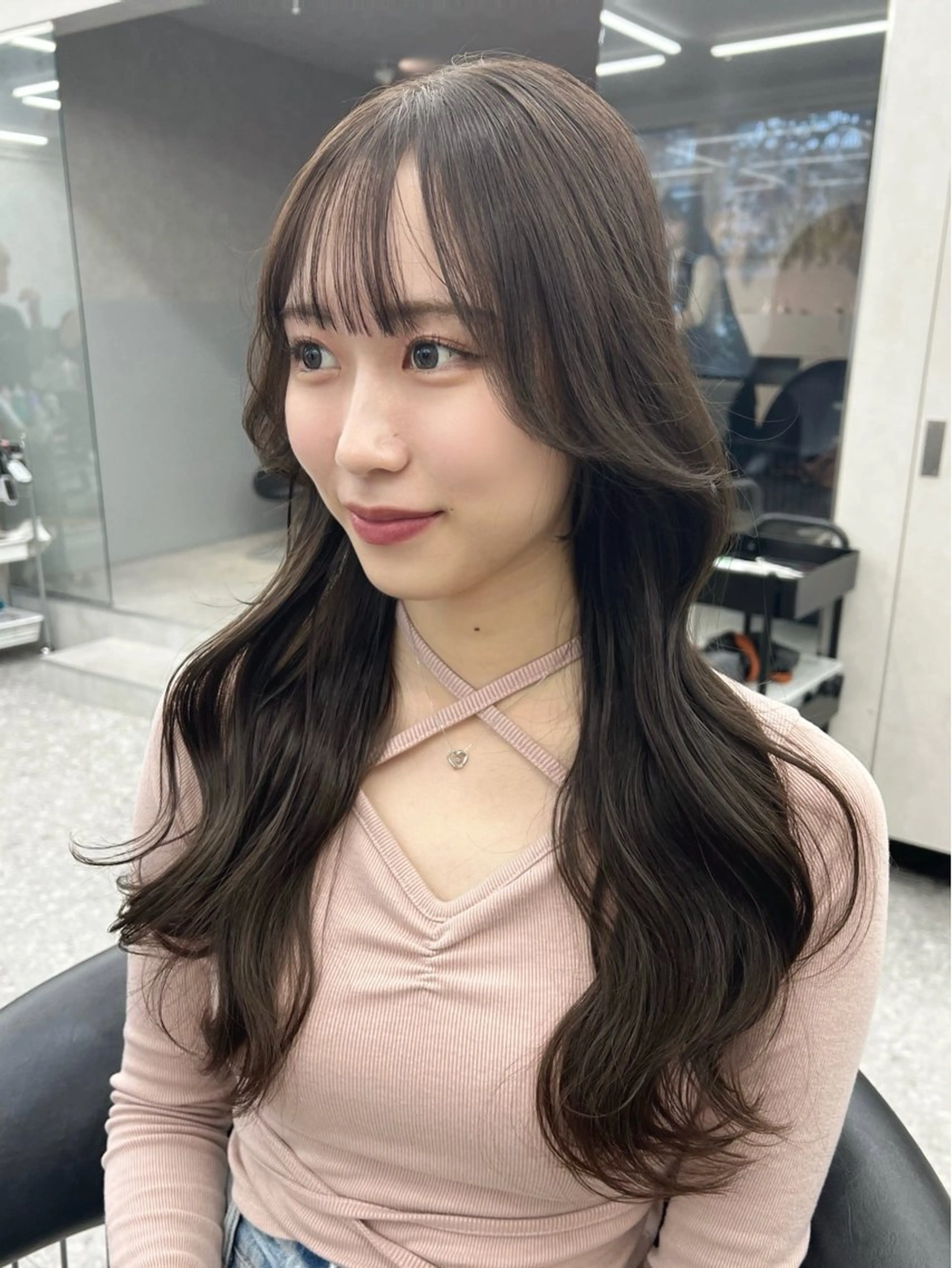 ロング カット ヘアカラー トリートメント 地毛風縮毛矯正 ☘️松井　傑のヘアスタイル