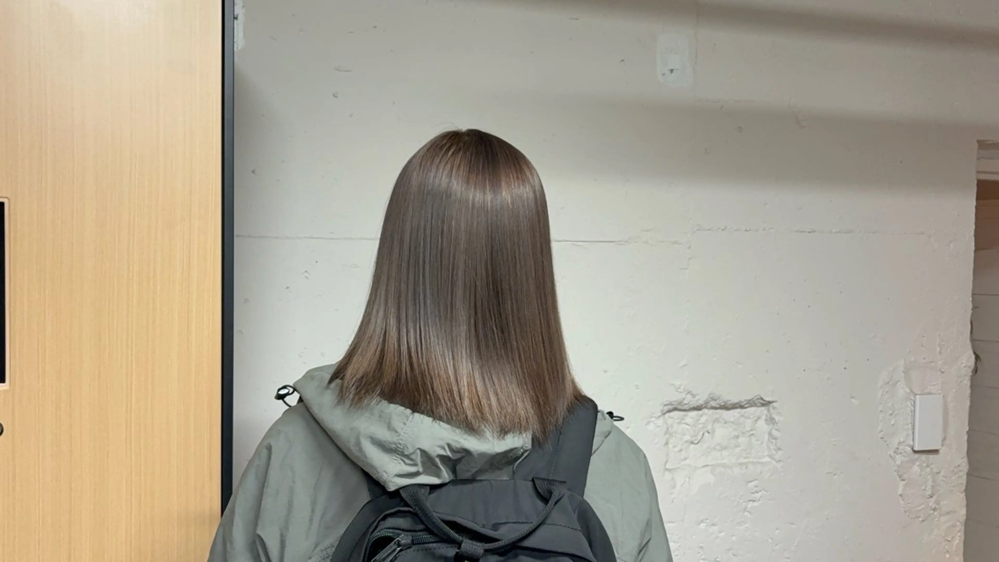 ショート ヘアカラー tokute 中野真咲🐺のヘアスタイル