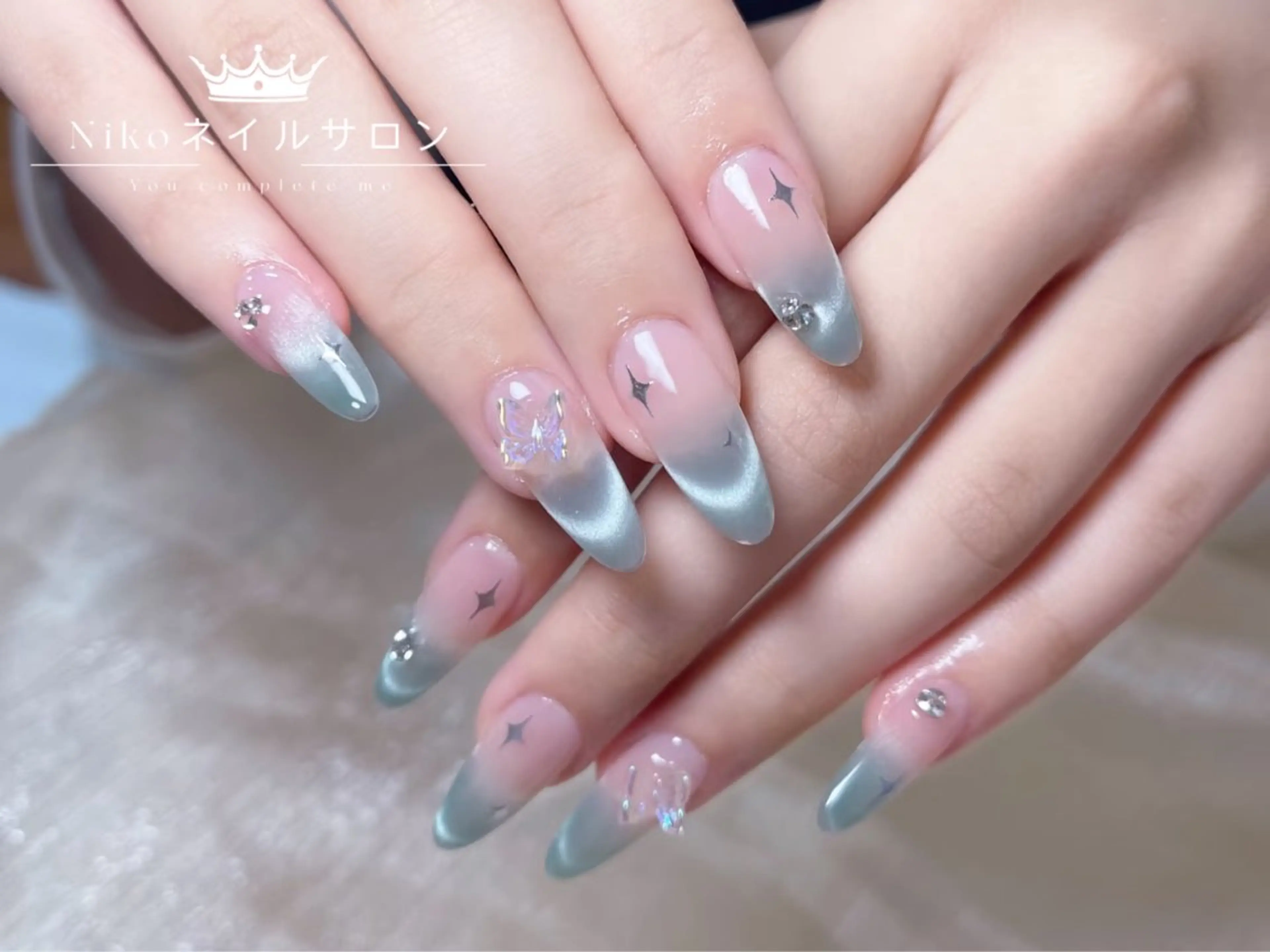 ネイル チークネイル フットネイル フレンチネイル ジェルネイル ガラスフレンチ Nikosalon rikoのネイルデザイン