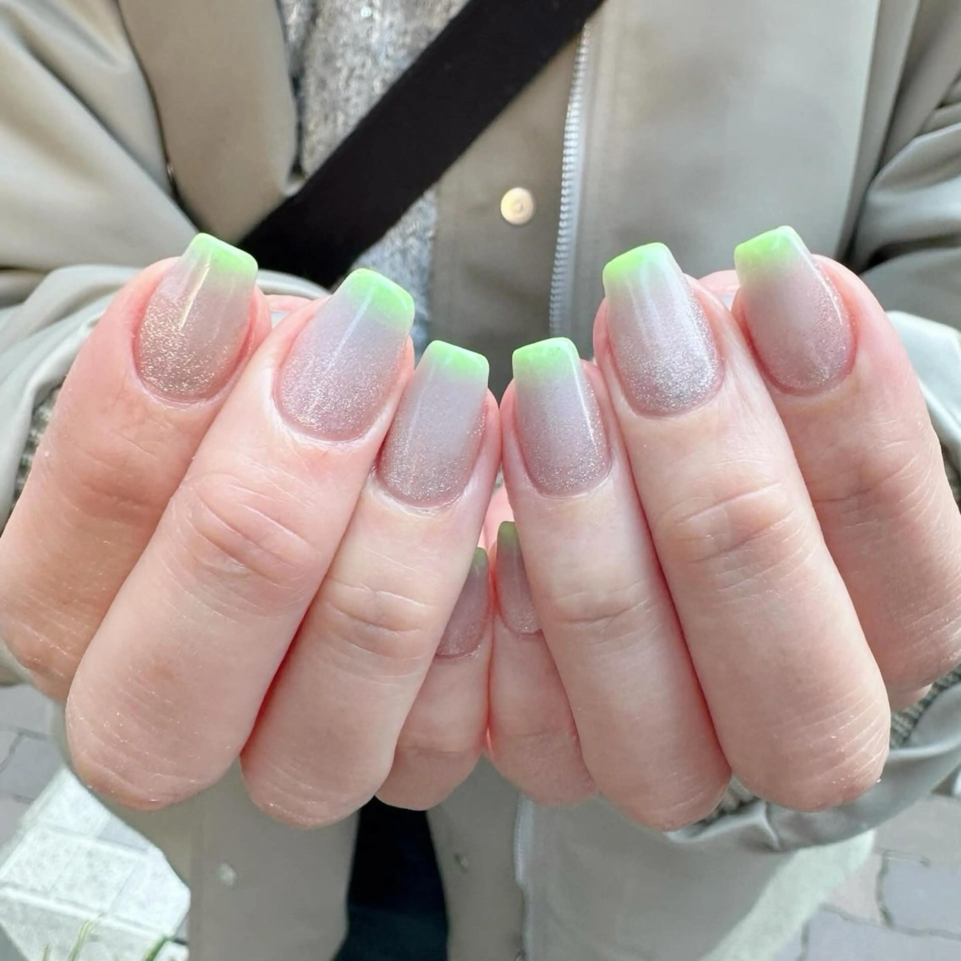 ネイル 氷ネイル・うるうるネイル 韓国ネイル マグネットネイル ニュアンスネイル 春ネイル 🪞KAPE NAIL 🪞のネイルデザイン