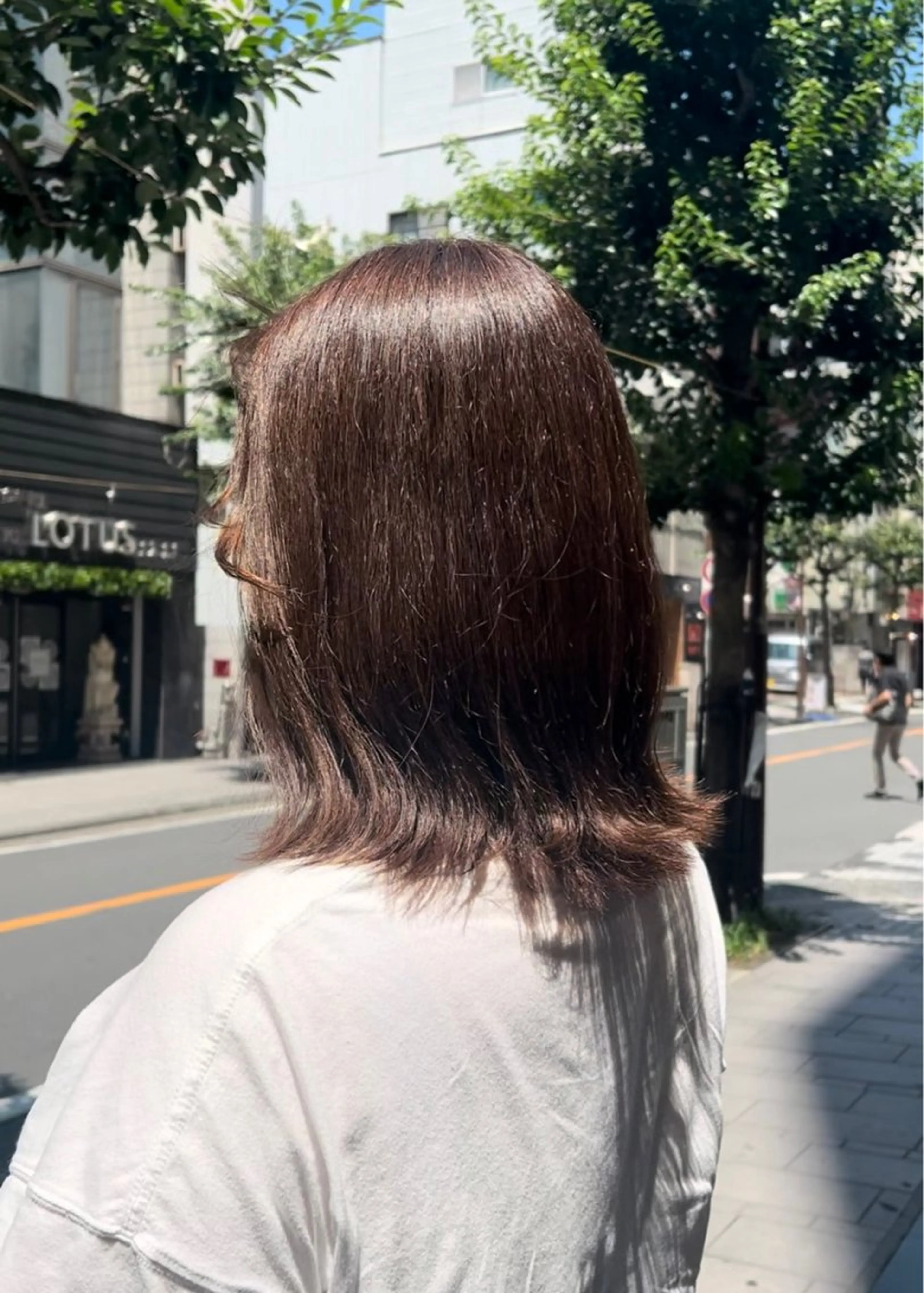 ミディアム カラー ベージュカラー オリーブベージュ ヘアカラー トリートメント 白髪ぼかし脱白髪染め 大塚綾のヘアスタイル