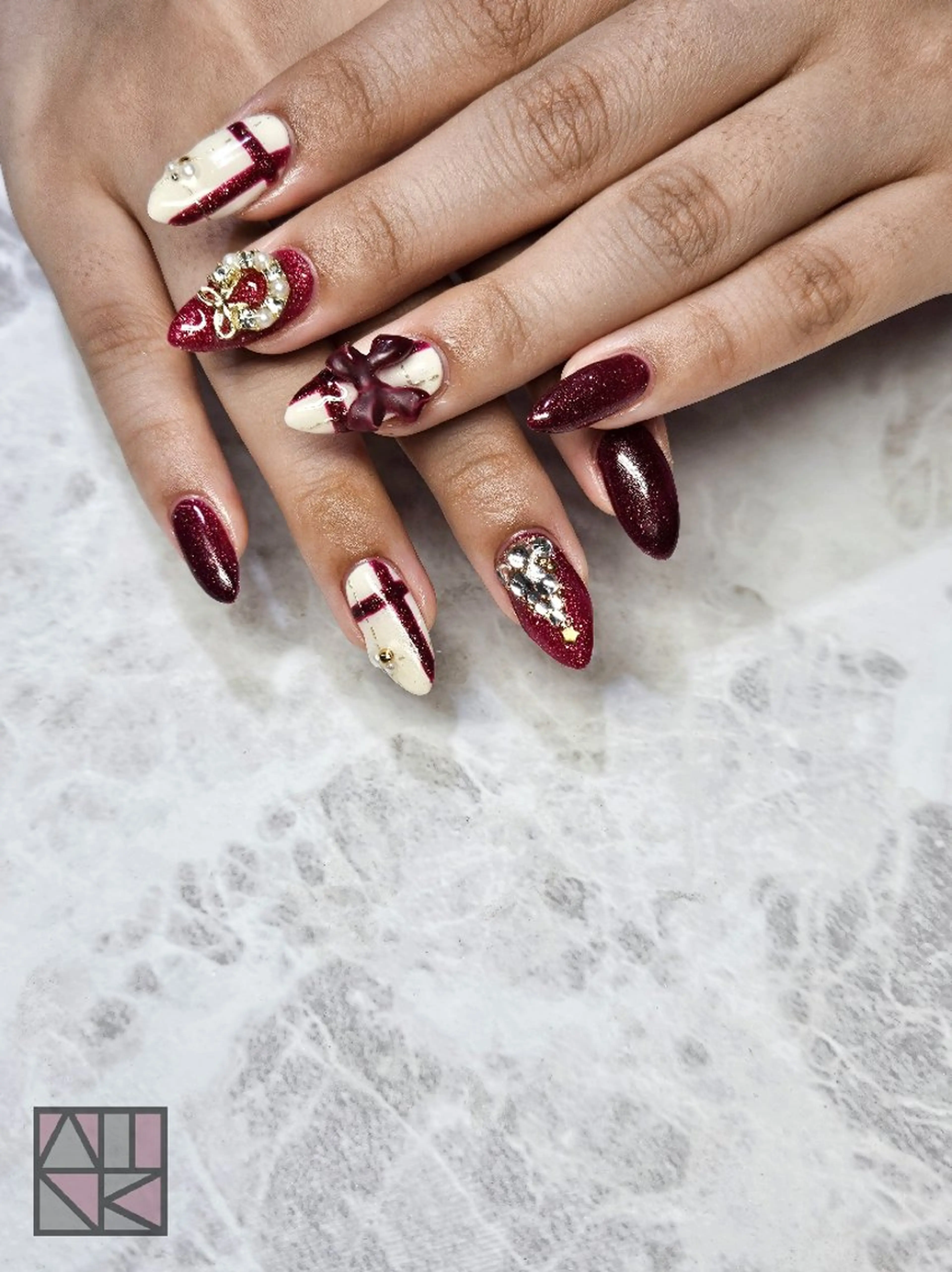 ネイル ハンドネイル WINK所属・吉澤 響香のネイルデザイン