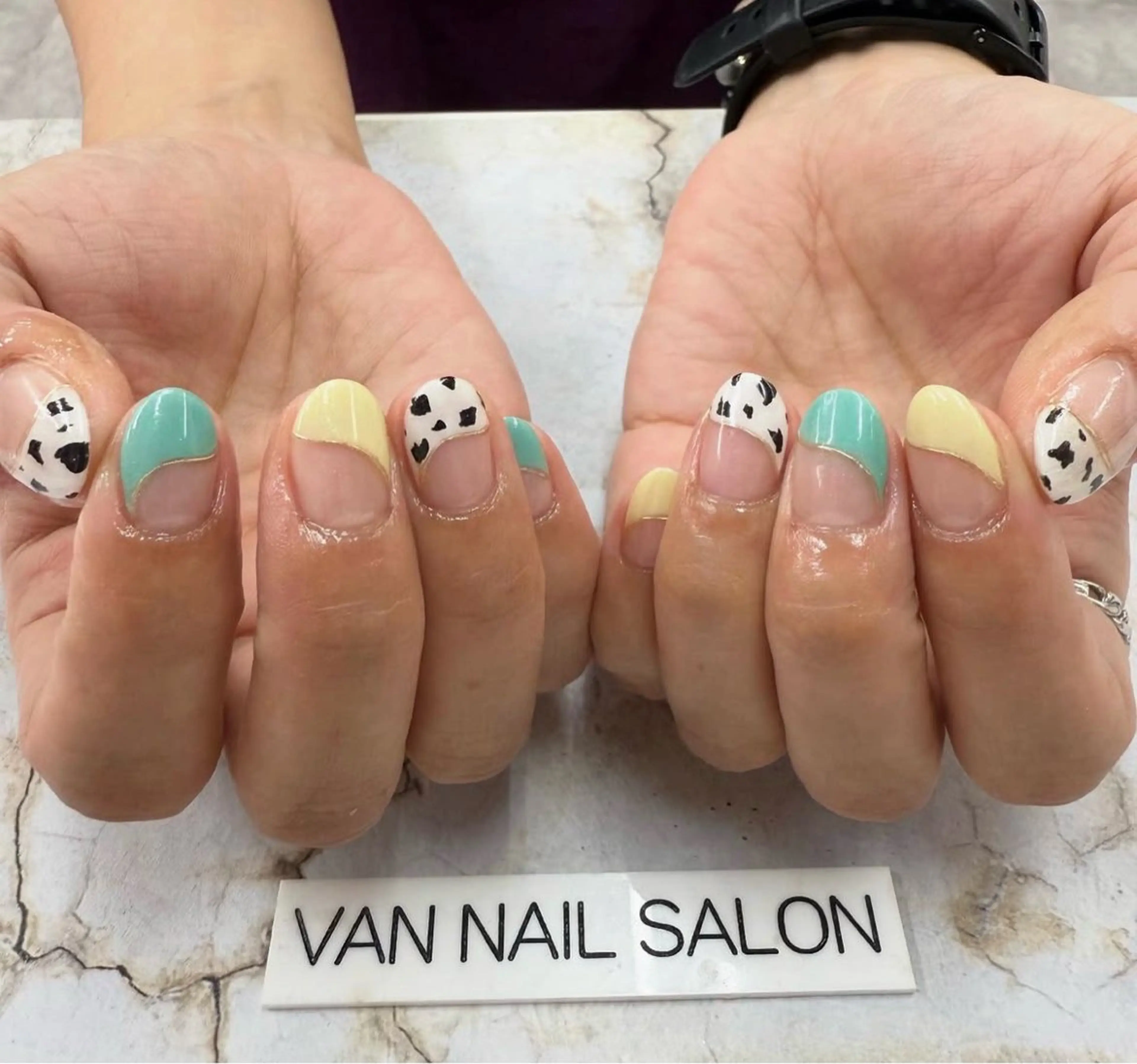ネイル ハンドネイル Van Nail 本厚木店所属・Van Nail Salonのネイルデザイン