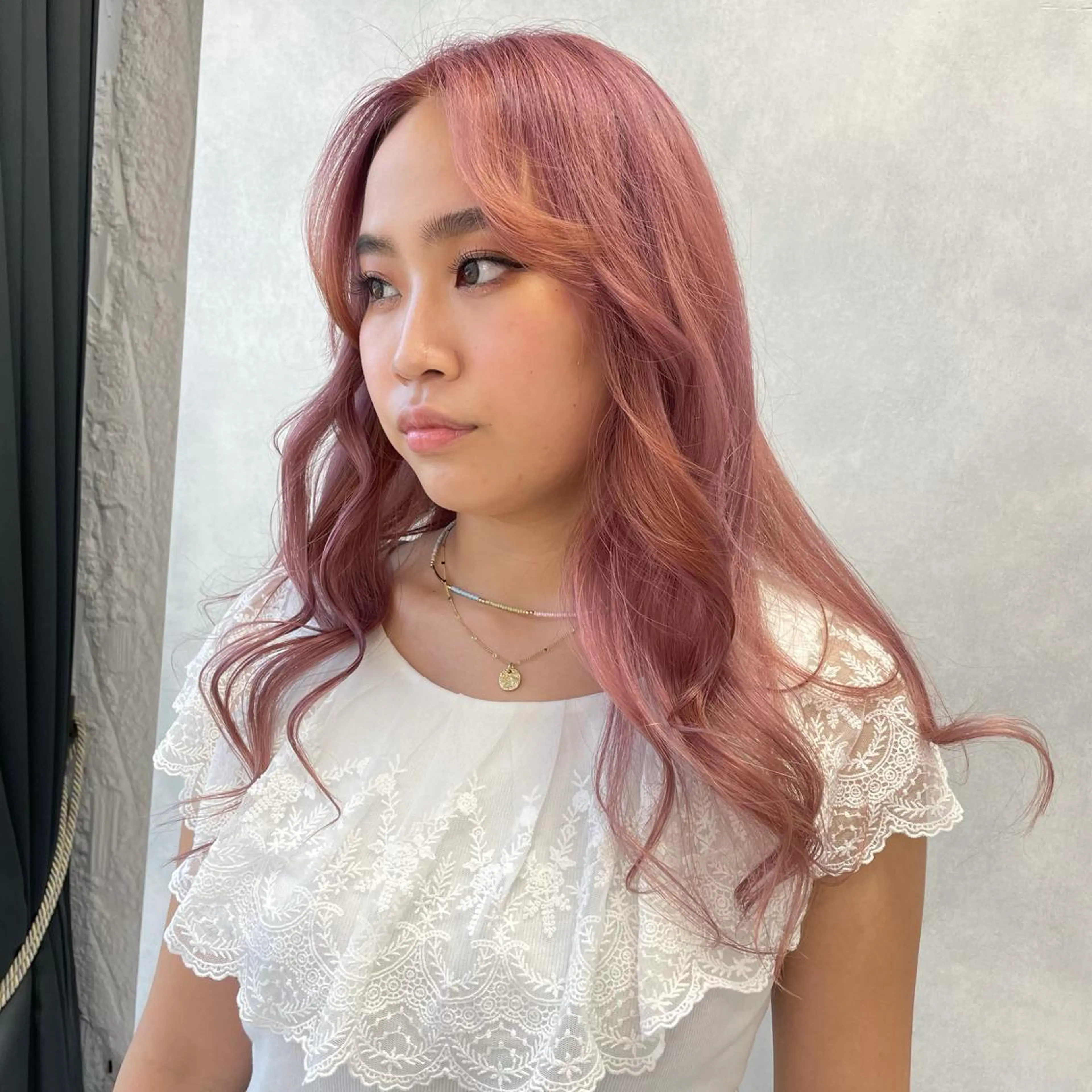 セミロング ヘアカラー ✨ブリーチ特化✨ 💚Acchon💚のヘアスタイル
