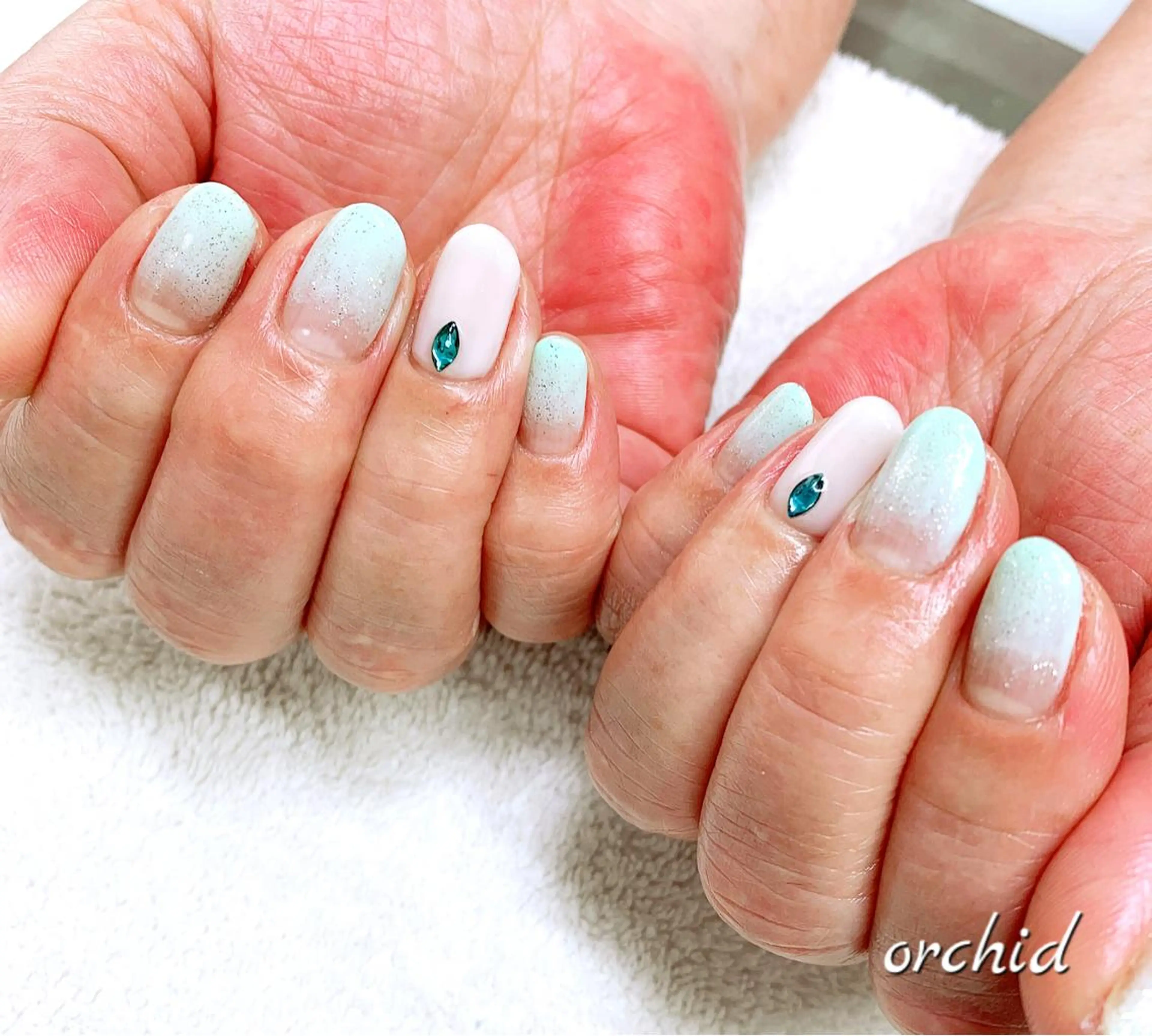 ネイル グラデーション グリーン 春ネイル orchid ♡オーキッドのネイルデザイン