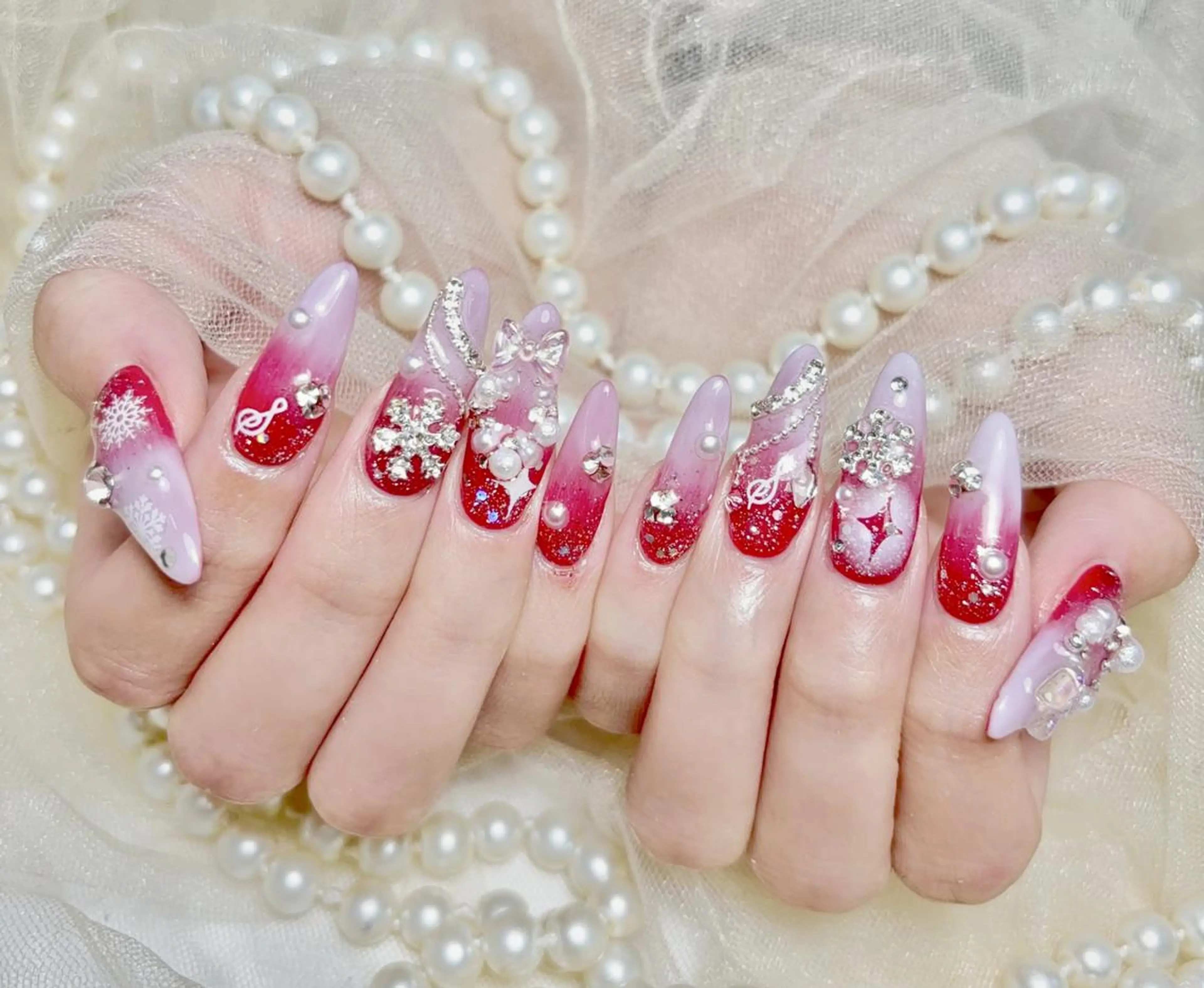 ネイル Aurum nailのネイルデザイン