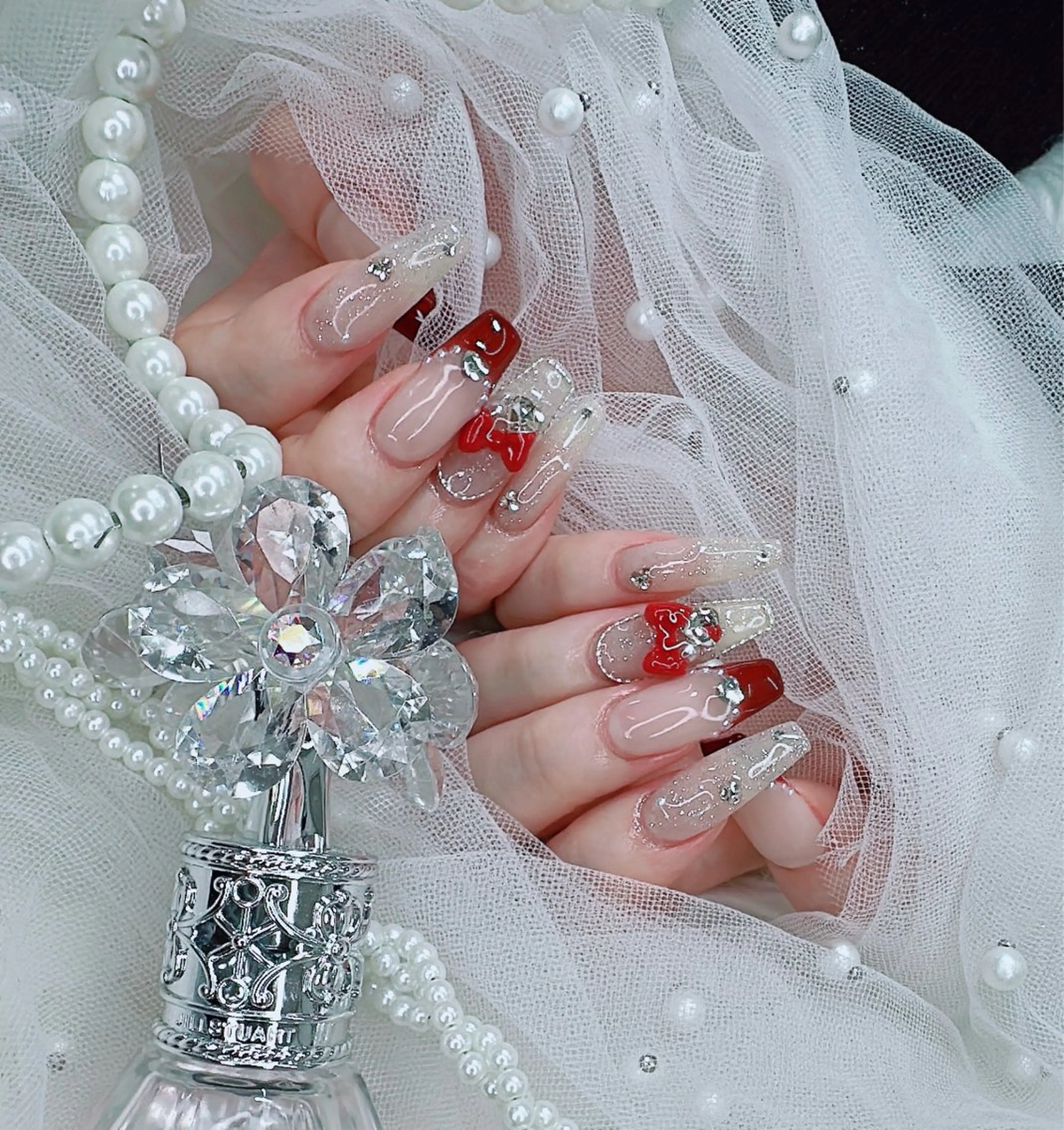ネイル R nailsalon所属・R salonのネイルデザイン