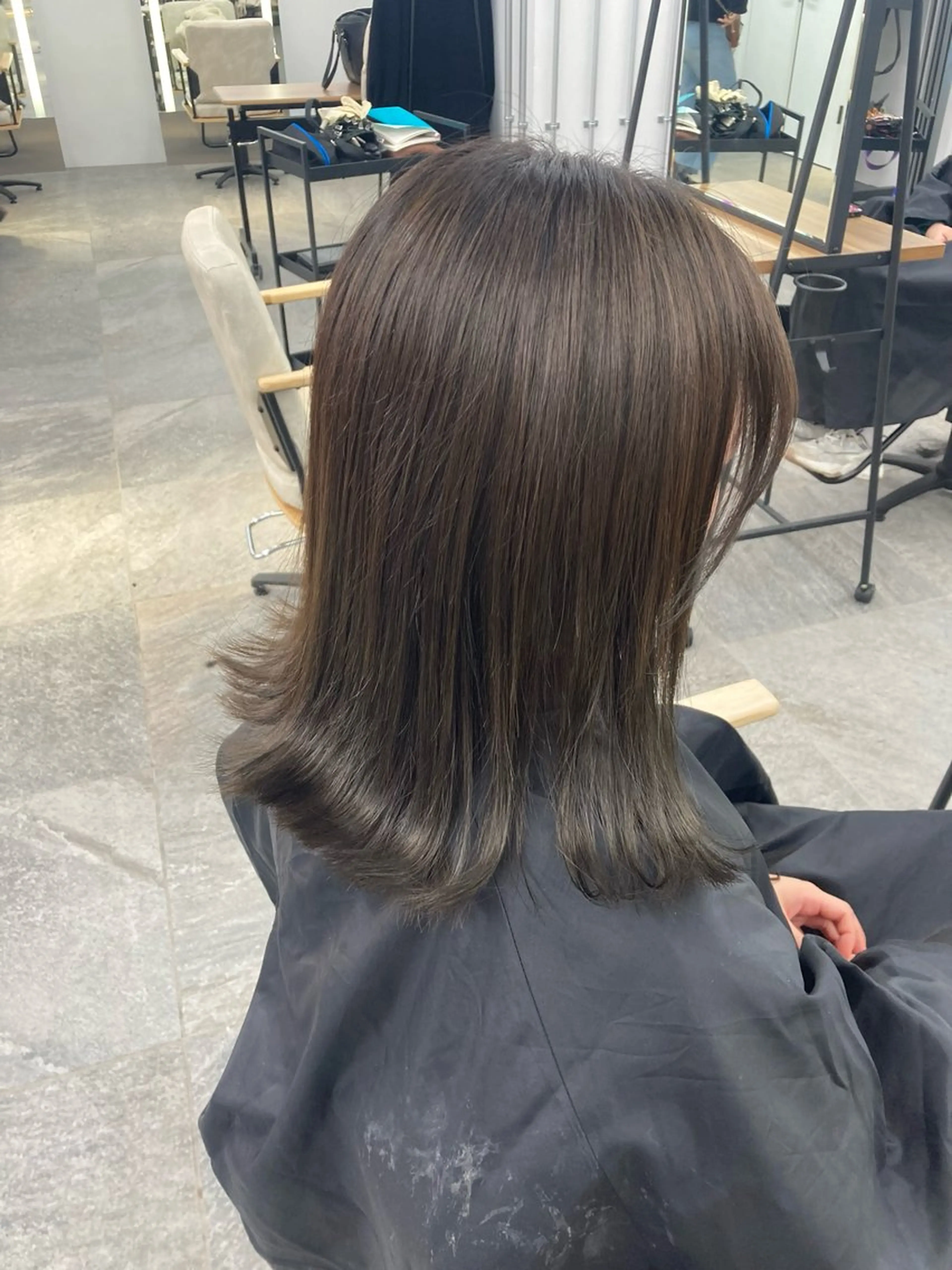 ミディアム カラー little錦糸町所属・透明感カラー🫧/ Tomy🌙のヘアスタイル
