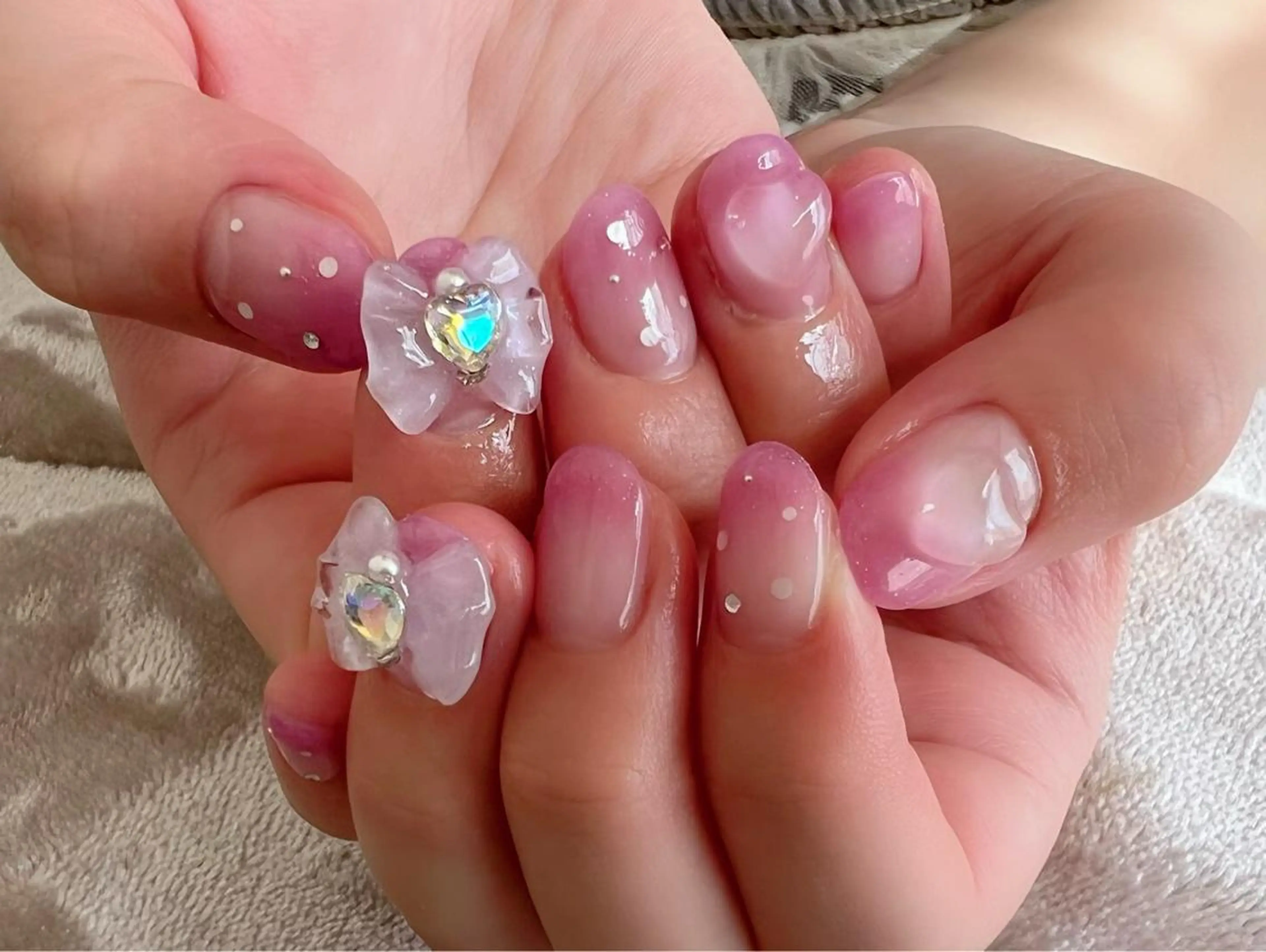 ネイル ハンドネイル t. yoshizawaのネイルデザイン