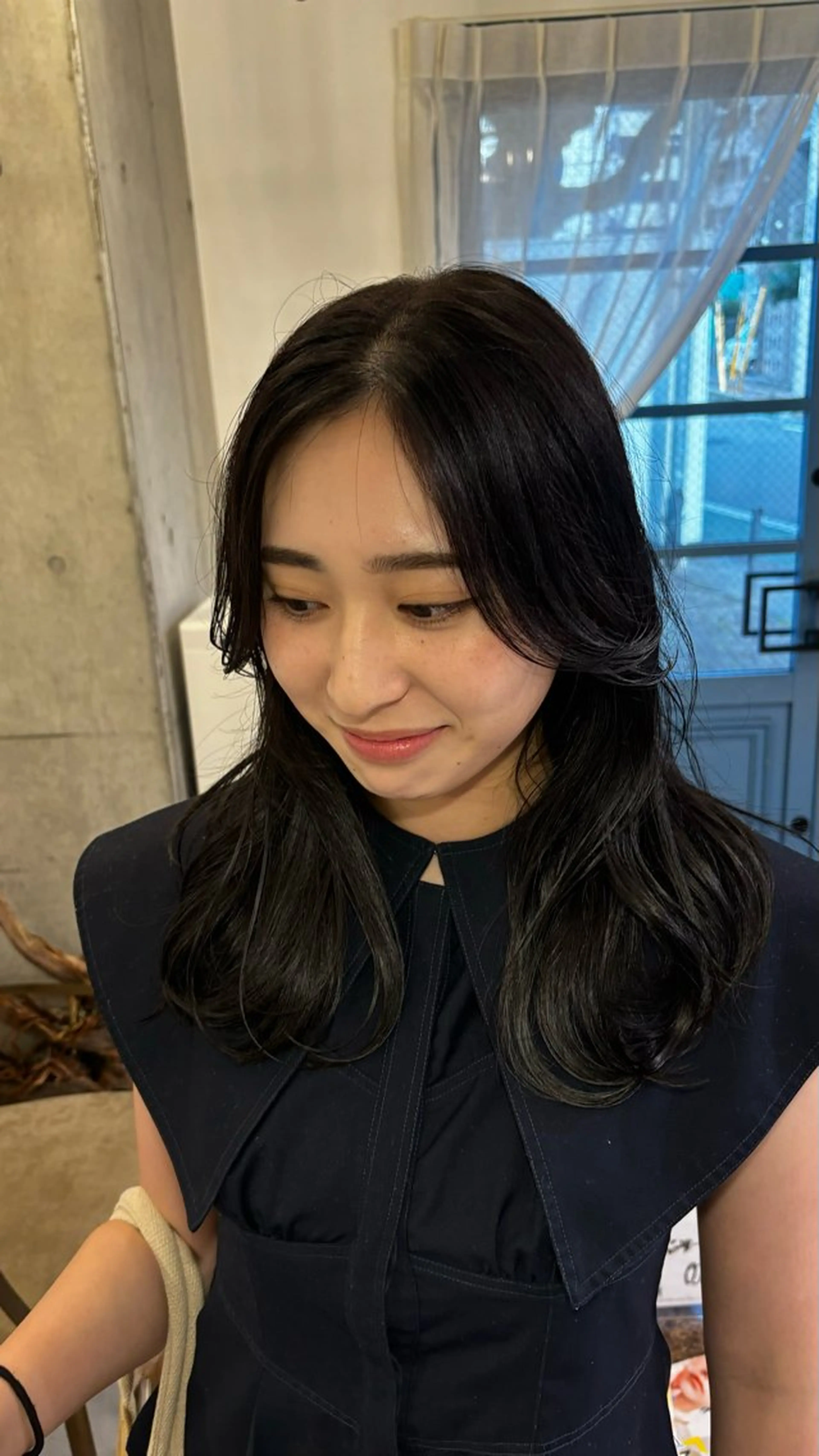 ロング 顔周りカット カット ヘアカラー ﾔﾏｼﾀ ﾘﾘのヘアスタイル
