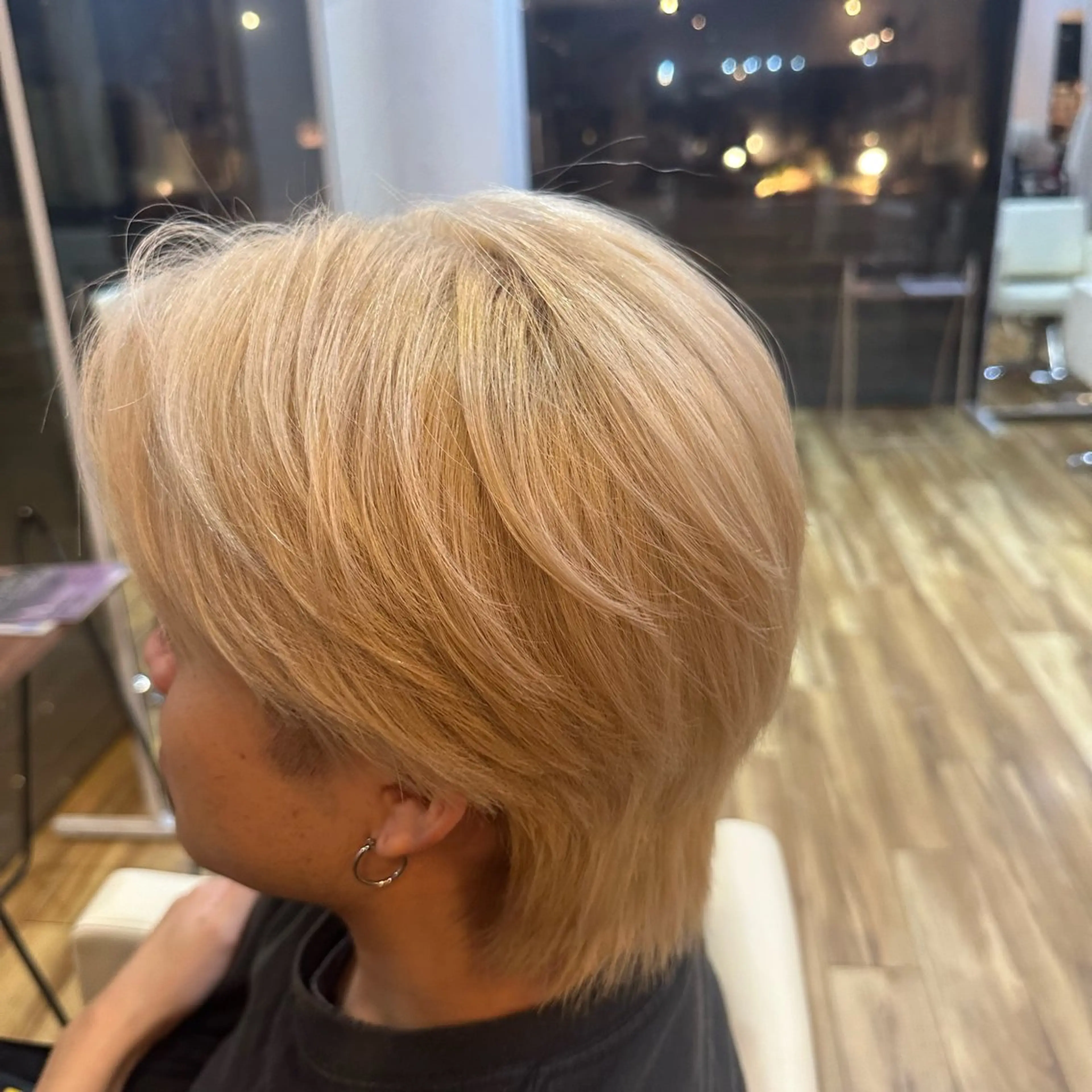 カラー ブリーチ ブロンド 大原 正寛のヘアスタイル