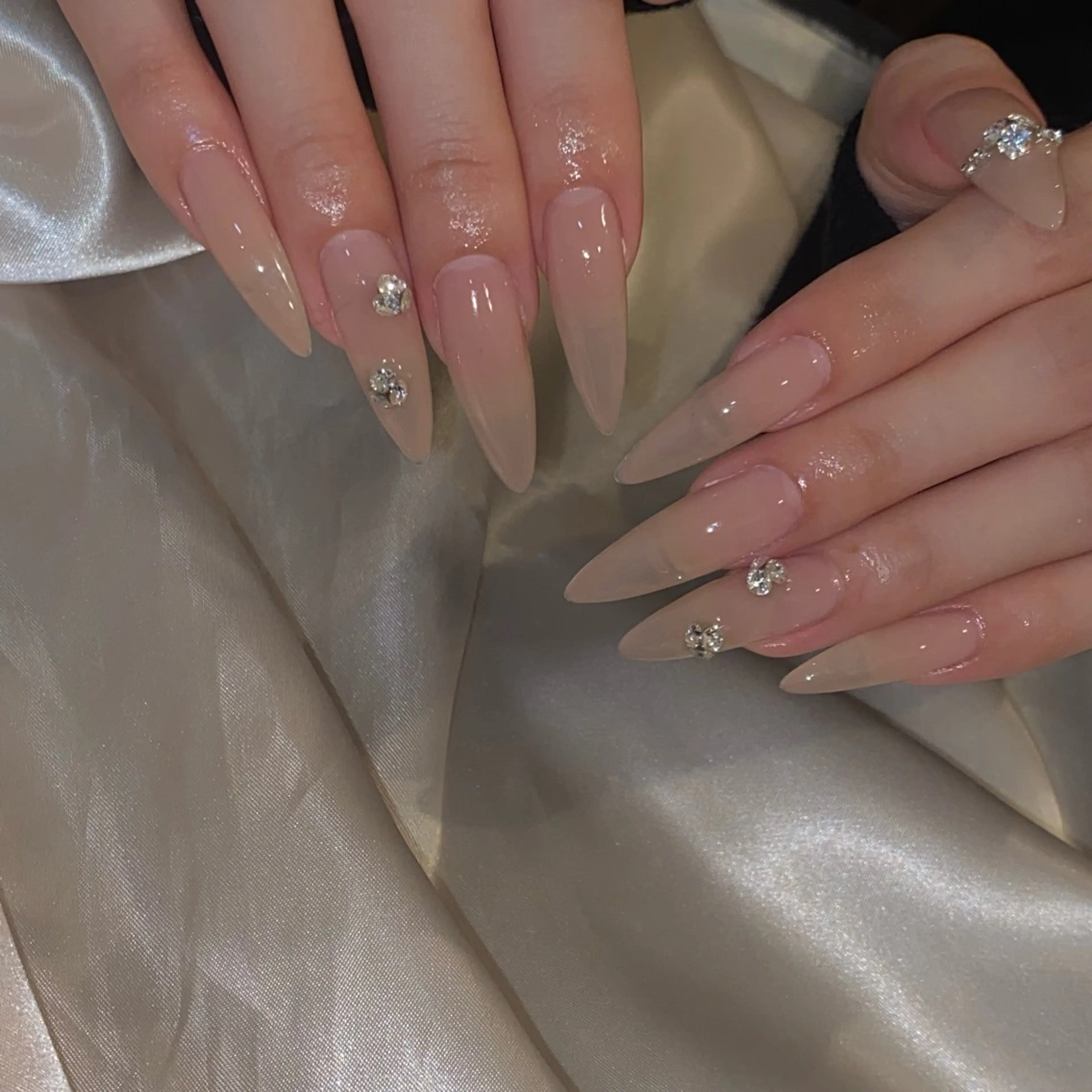 ネイル ハンドネイル la vie Luire所属・la vie Luire アスカのネイルデザイン