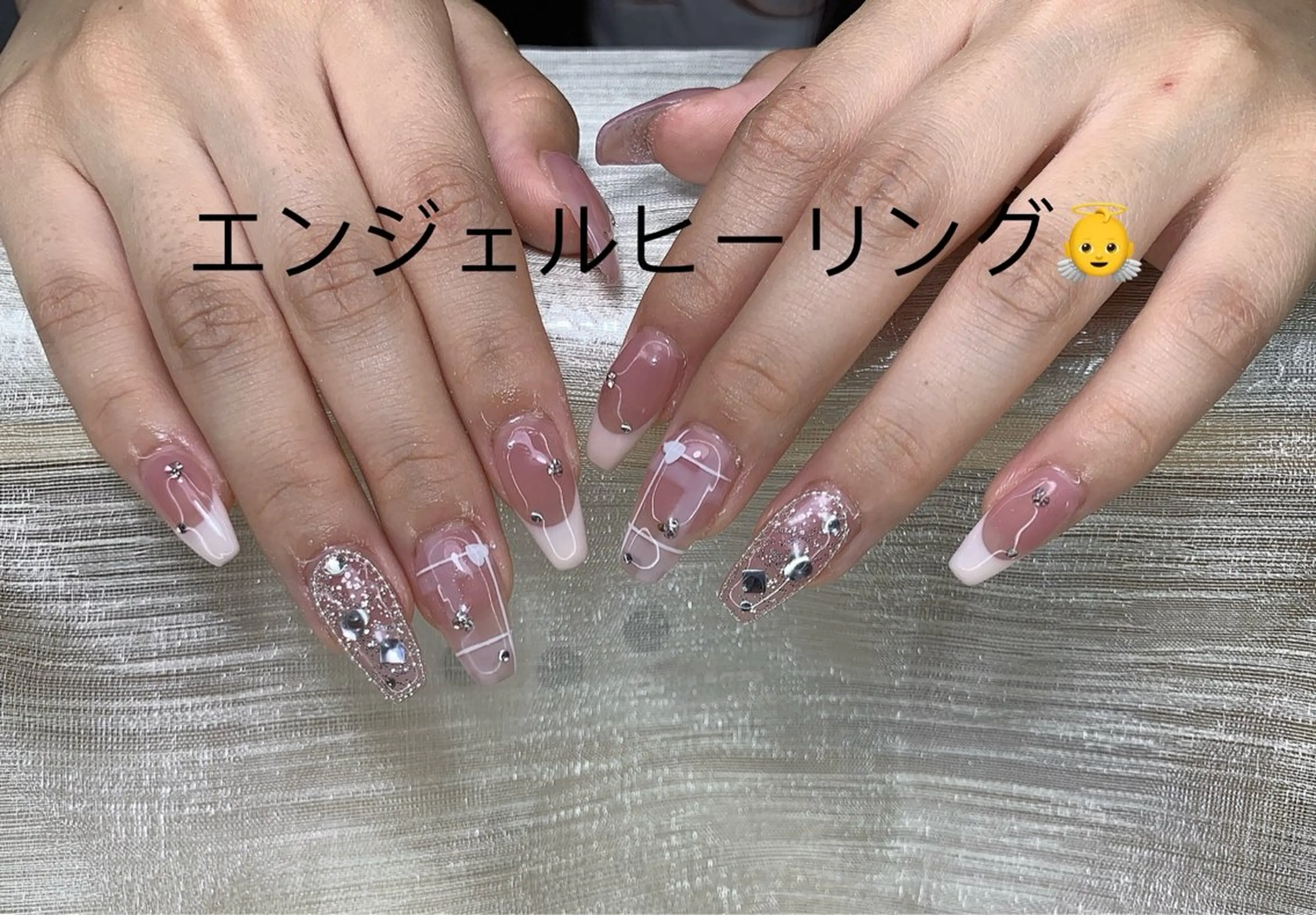 ネイル エンジェル ヒーリング 矢場町店のネイルデザイン