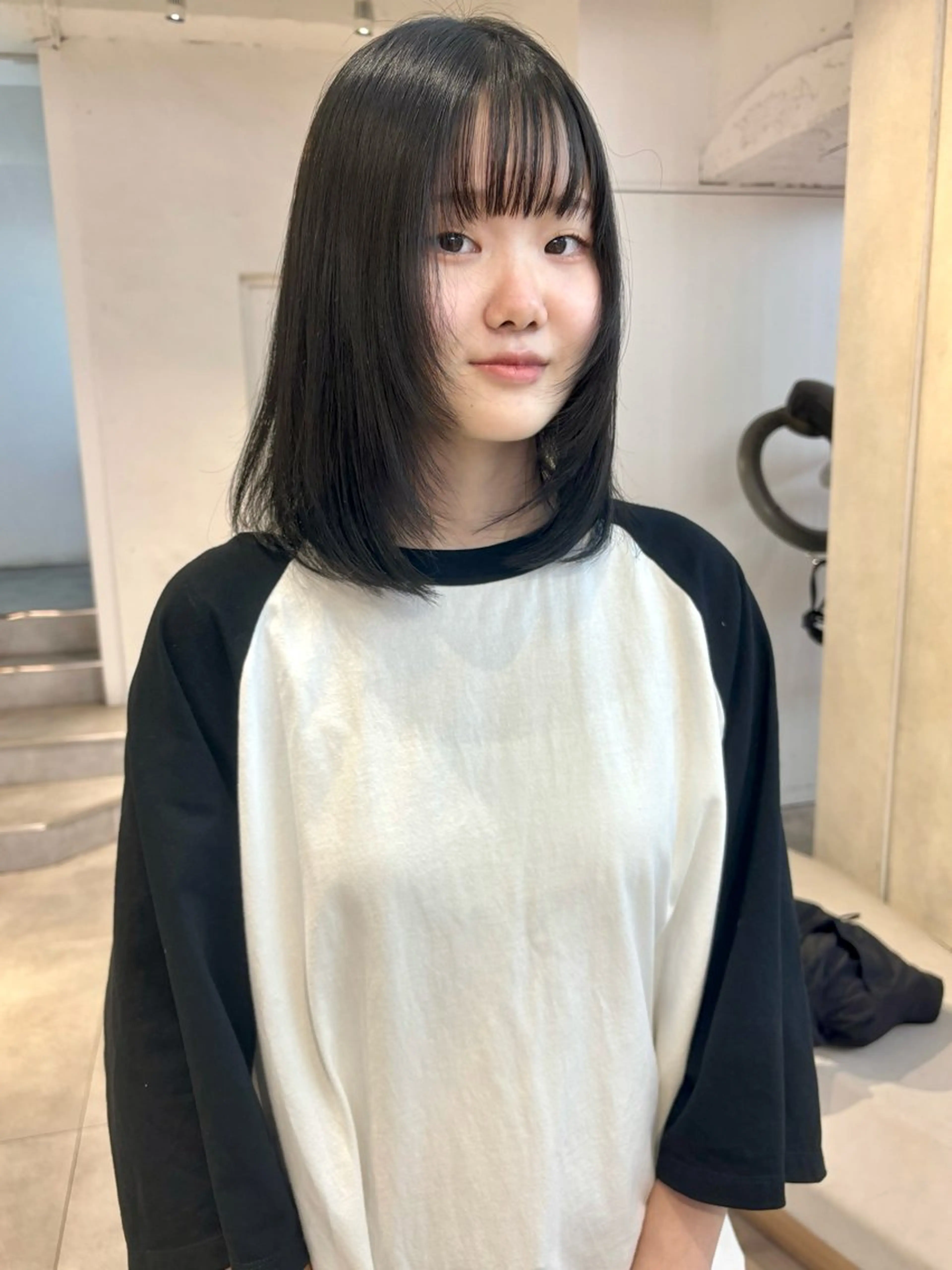 ミディアム カラー 顔周りカット ハッシュカット 韓国風ヘア レイヤーカット Kureha/ネイル レイヤー/酸性縮毛のヘアスタイル