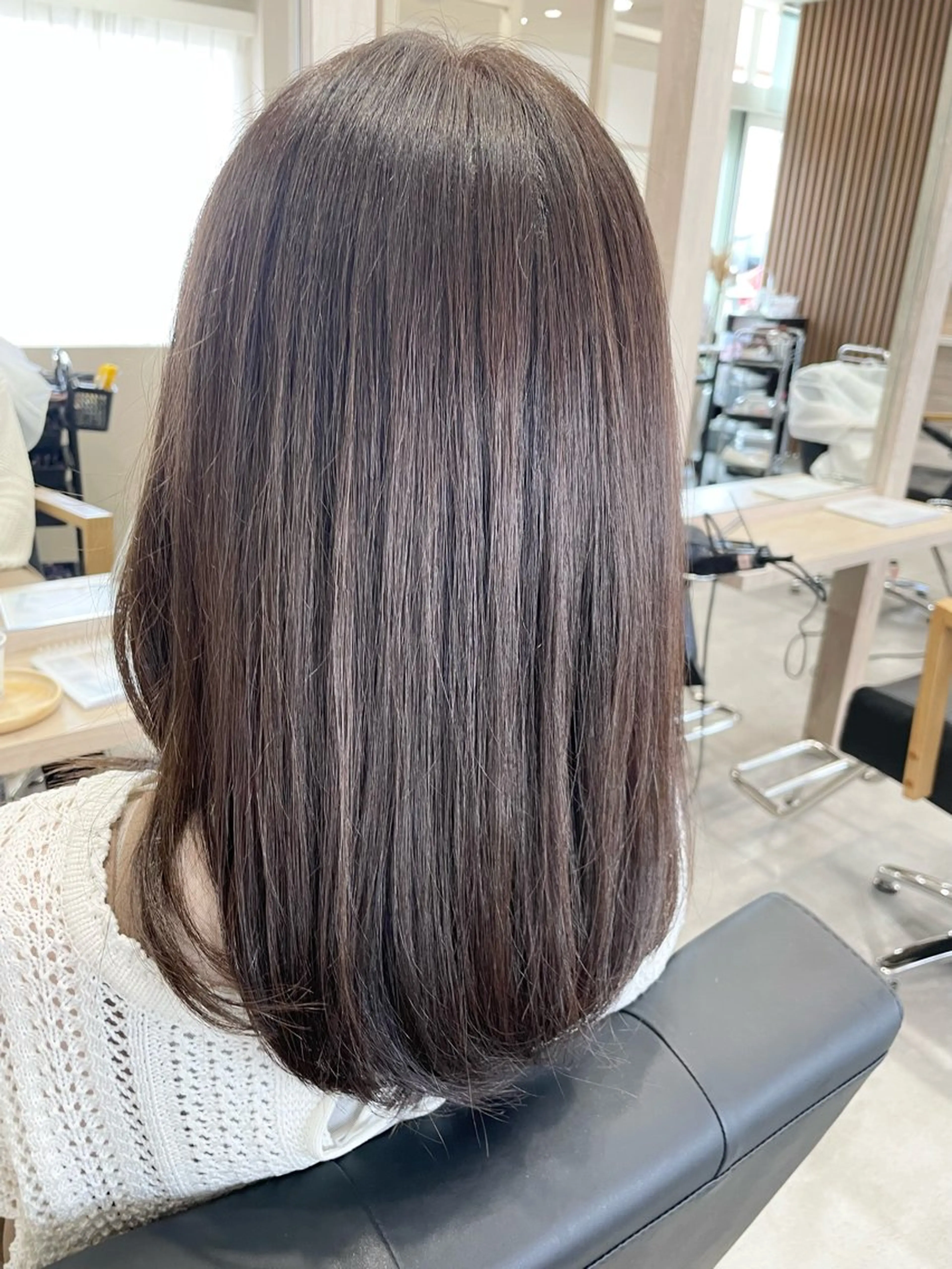 セミロング 永田 まどかのヘアスタイル
