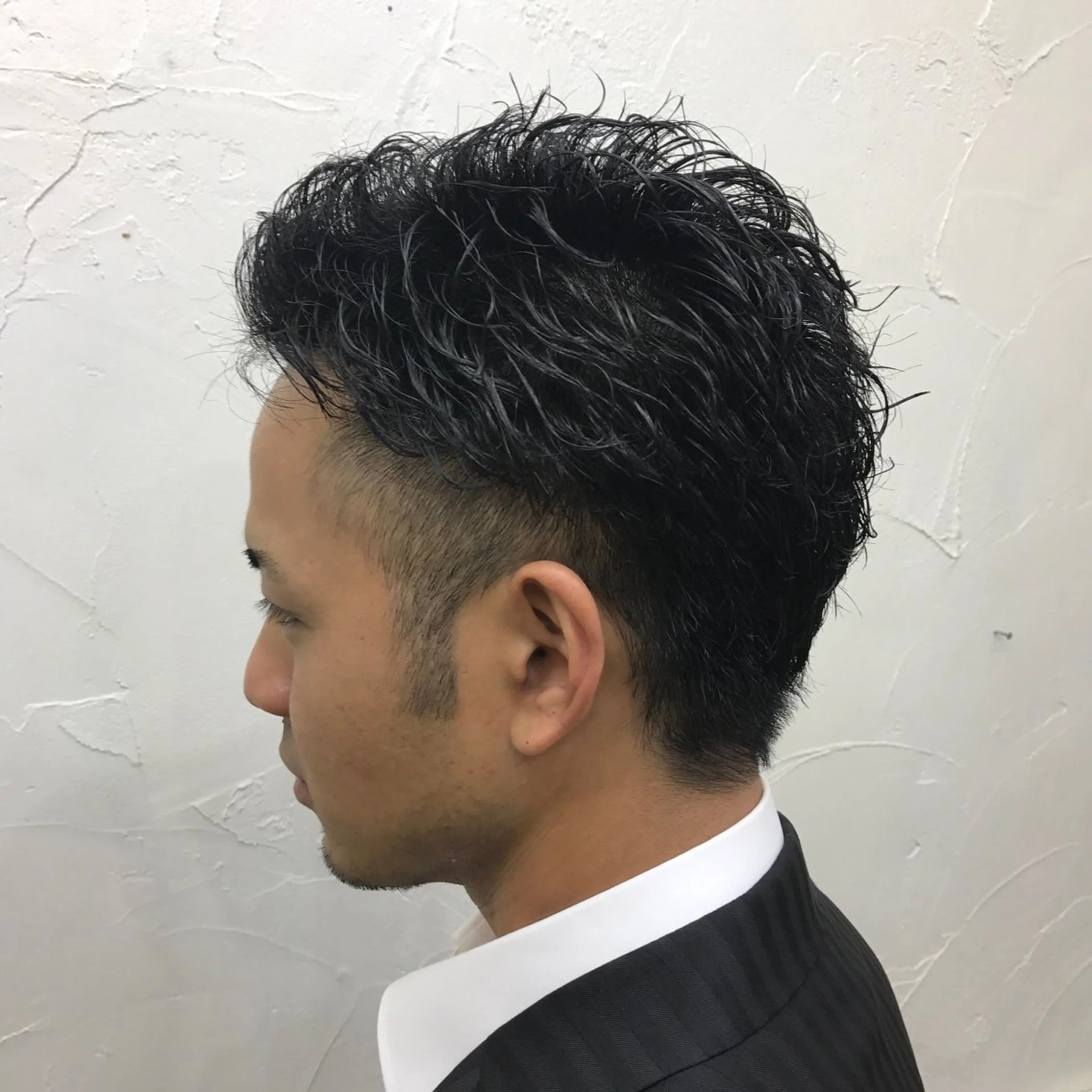 メンズ 🌱透明感カラー☘️ TOYO🌱のヘアスタイル