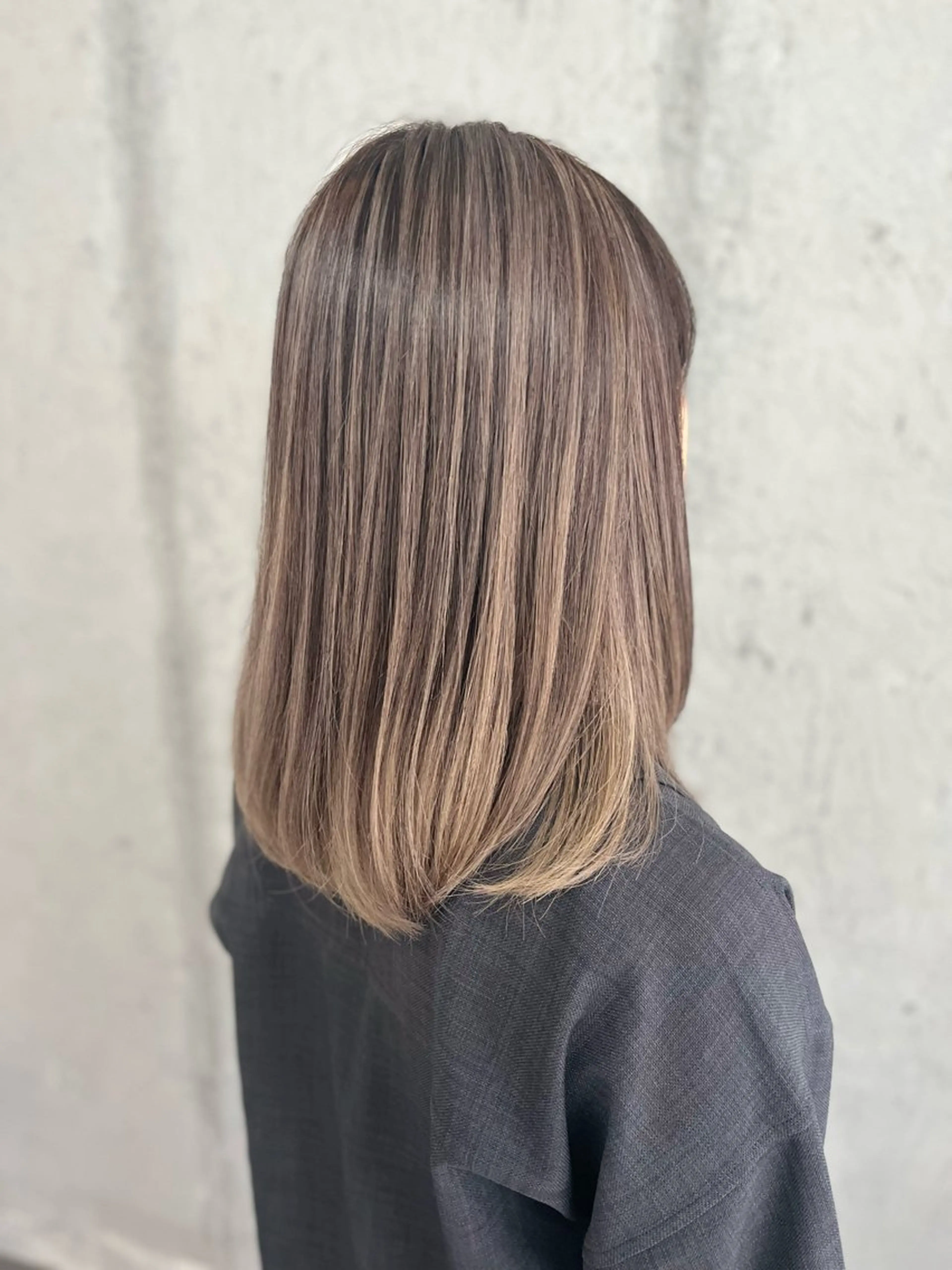 カラー sena 西大分Marianaのヘアスタイル