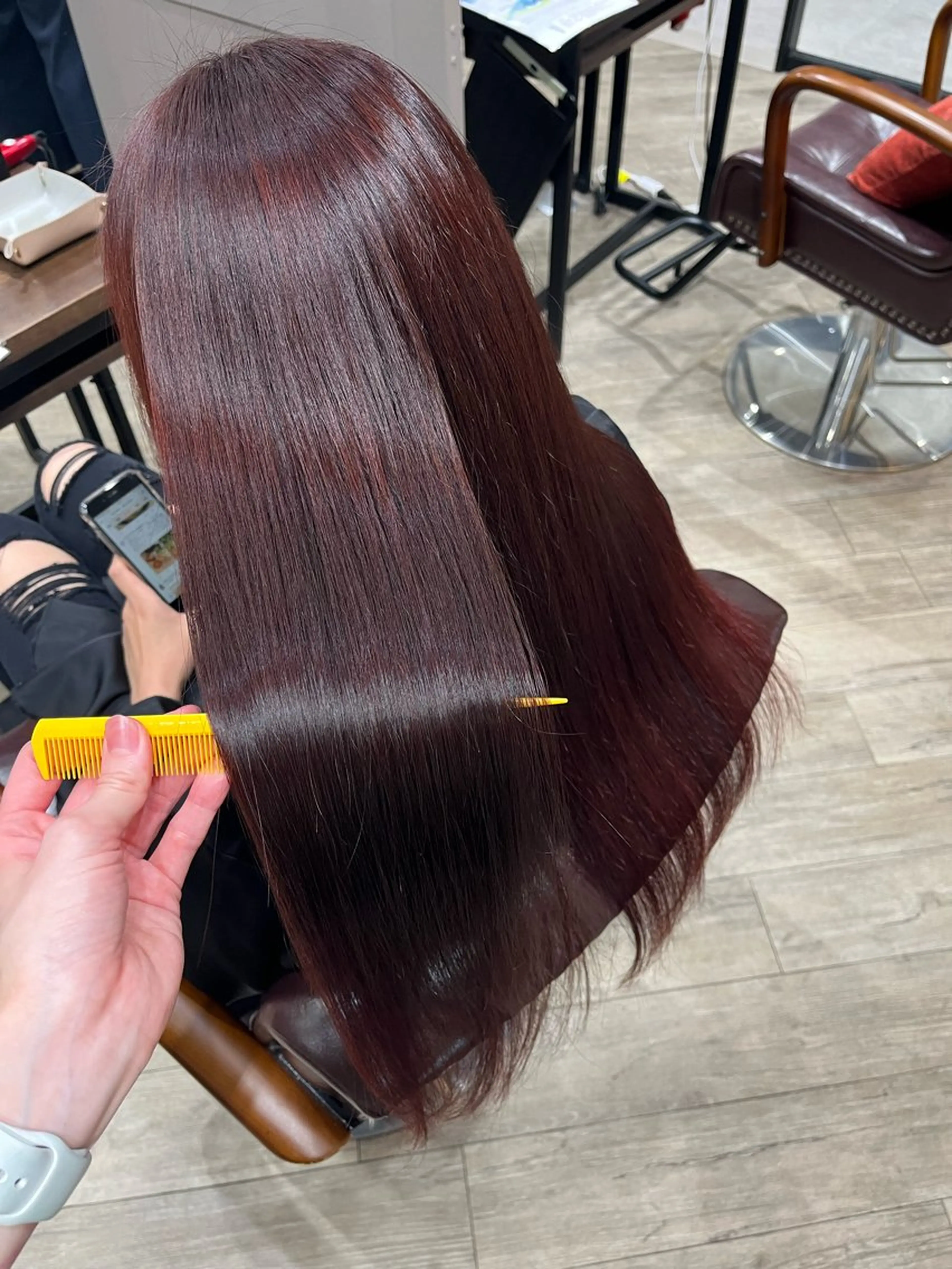 ロング カラー レッドカラー 🫧ぷる艶カラー🫧 Yuubi🦩のヘアスタイル