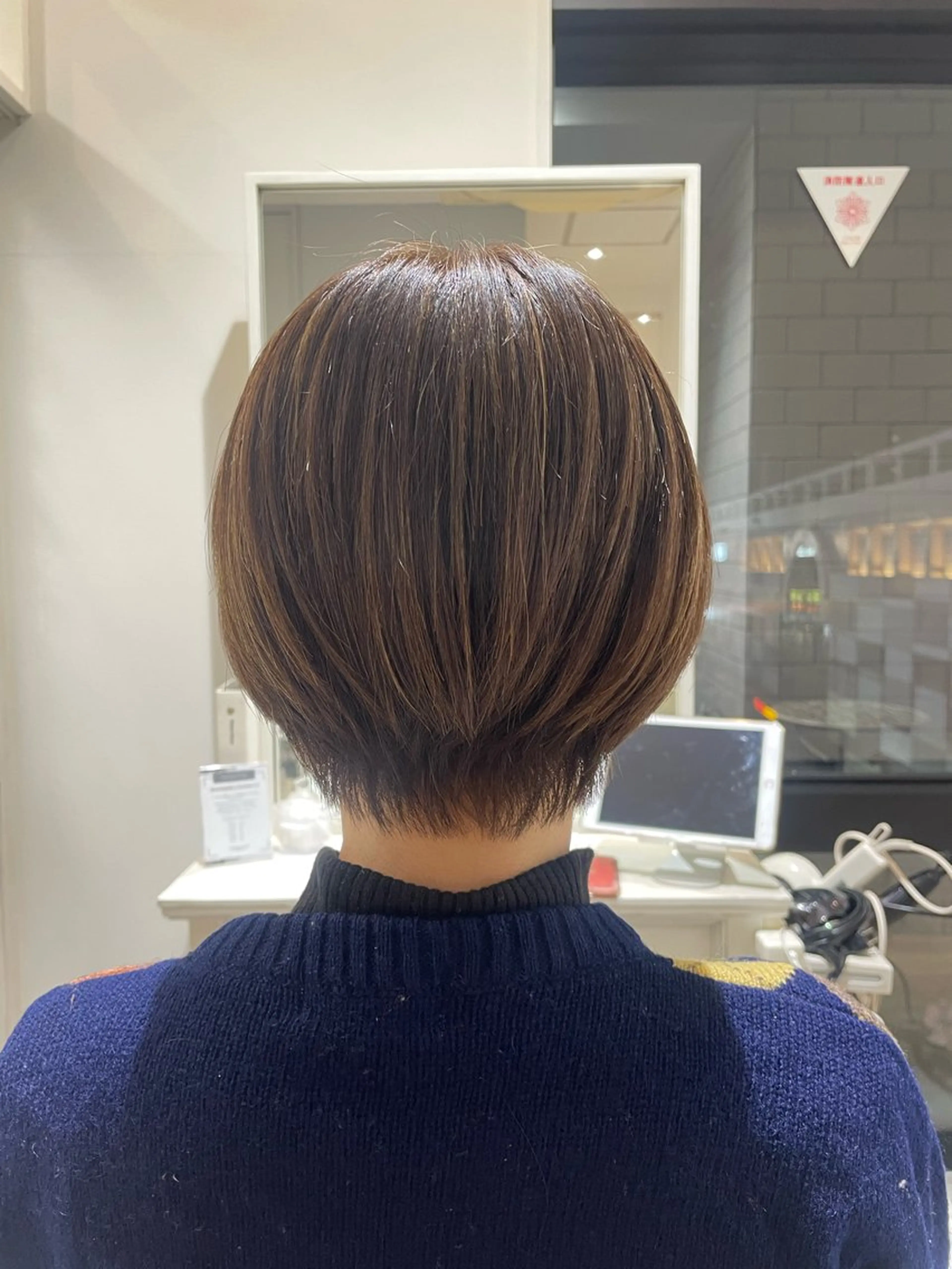 ショート カラー ハイライトカラー ハイライト 稲毛駅徒歩1分 mei🦋のヘアスタイル