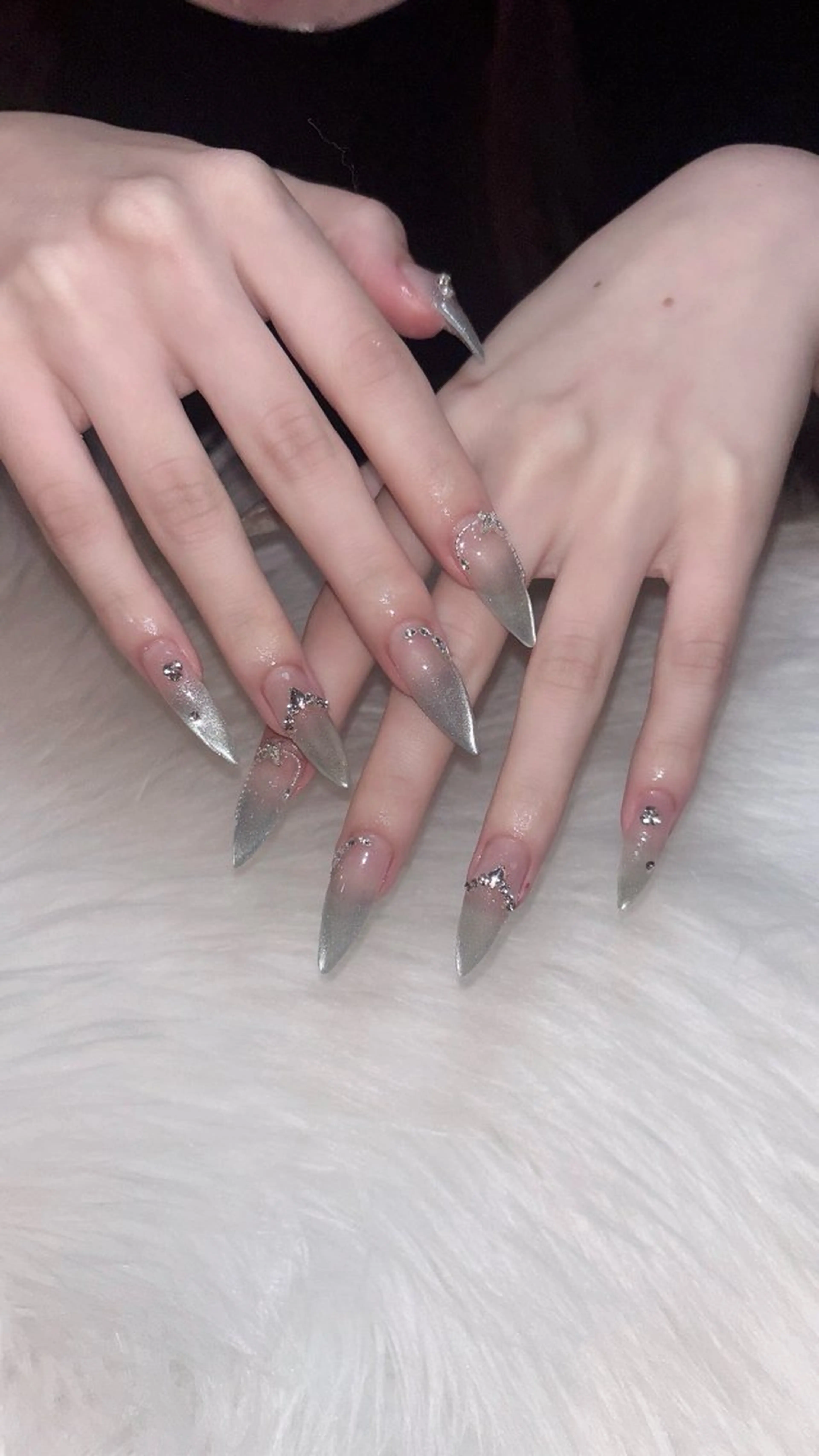 【人気No.2💍】長さ出し10本ワンカラー(マグネット,フラッシュ,ラメ可能)➕2個パーツ無料👸🏻🎀の写真
