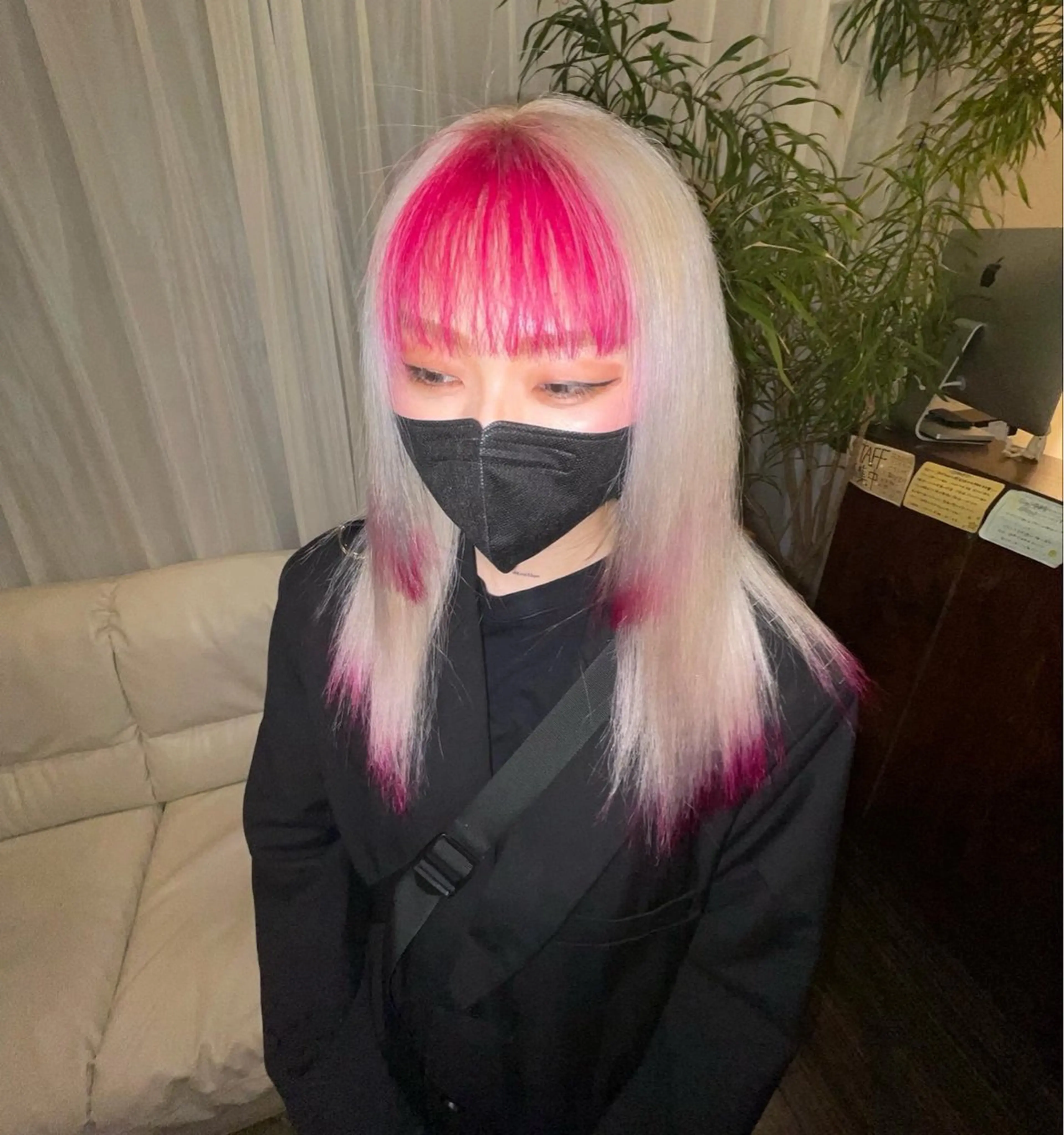 ロング ヘアカラー 杉山 亜未のヘアスタイル
