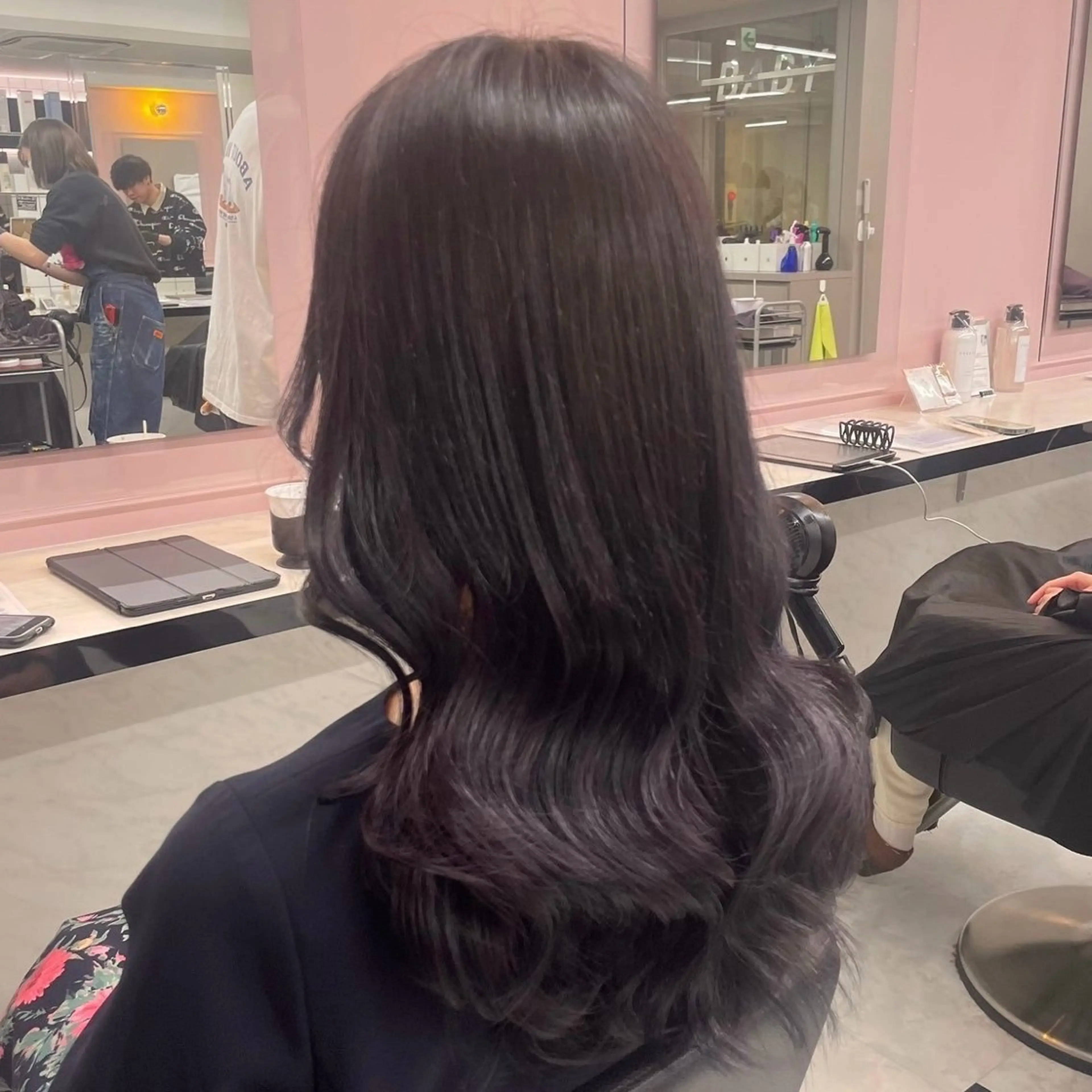 ロング カラー ヘアアレンジ 🫧透明感ラベンダー 似合わせ🫧あい🫧のヘアスタイル