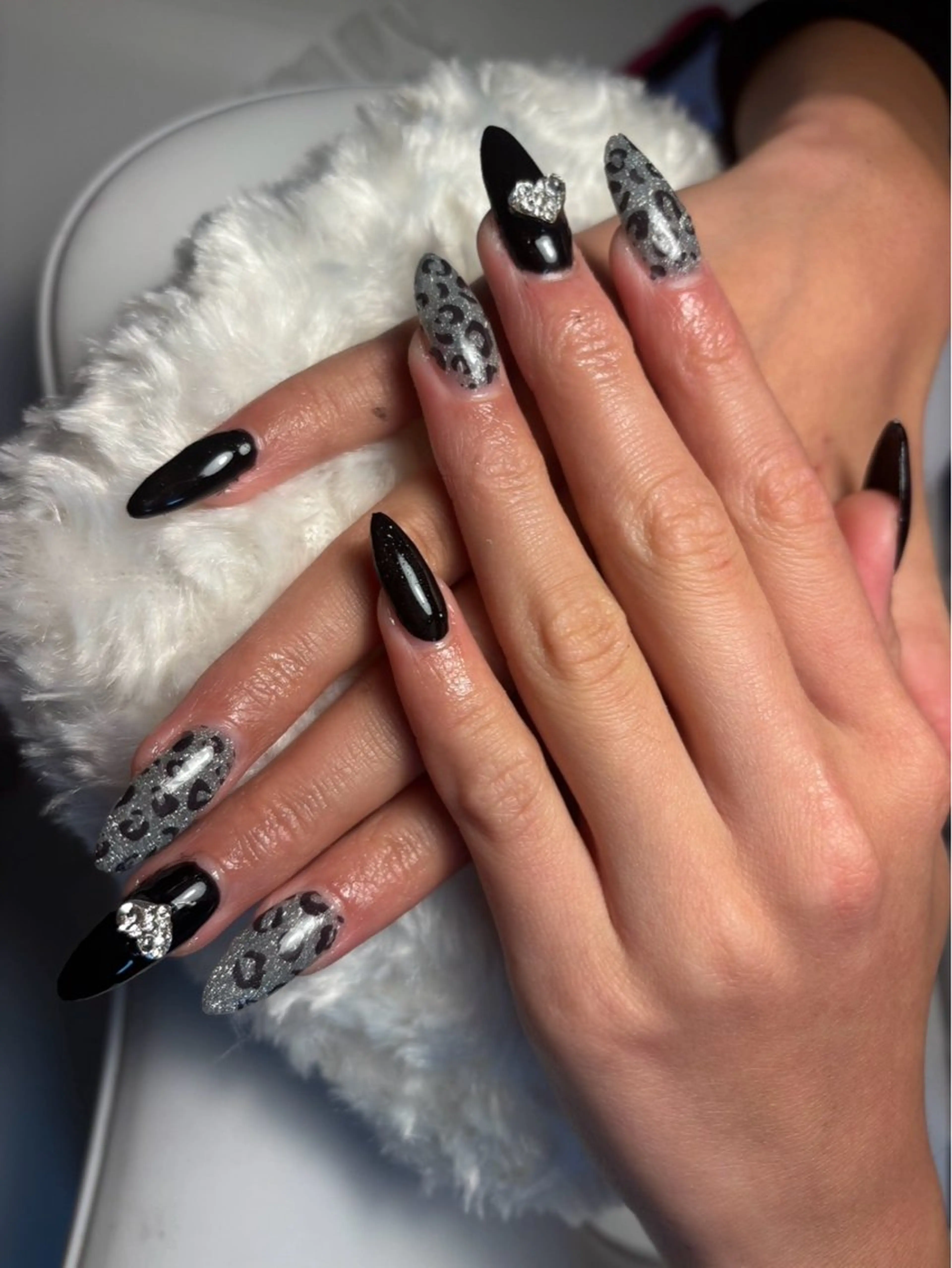 ネイル フラッシュネイル フットネイル フレンチネイル ジェルネイル ガラスフレンチ Nail salon Natulalのネイルデザイン