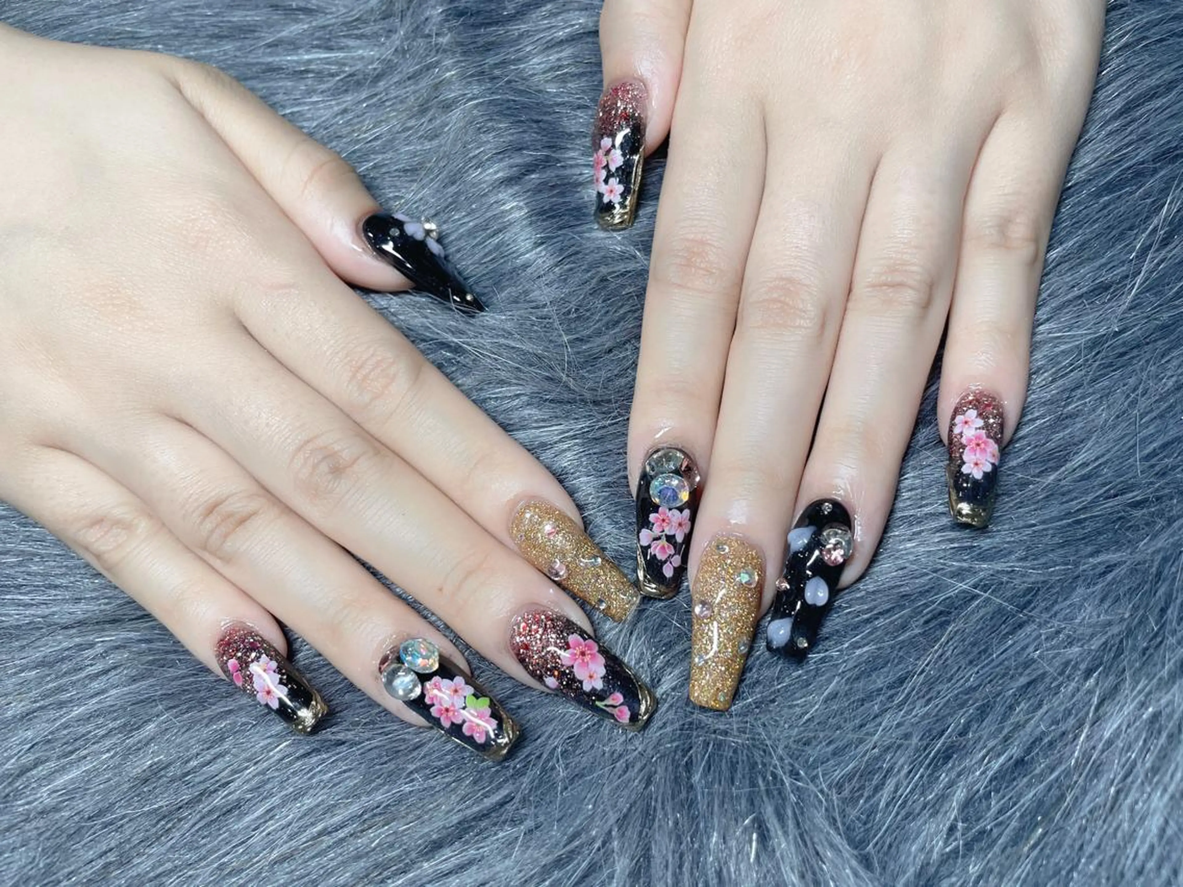 セミロング ネイル ハンドネイル 《LB》ラブリエ Nail&eyeのマツエク・マツパデザイン