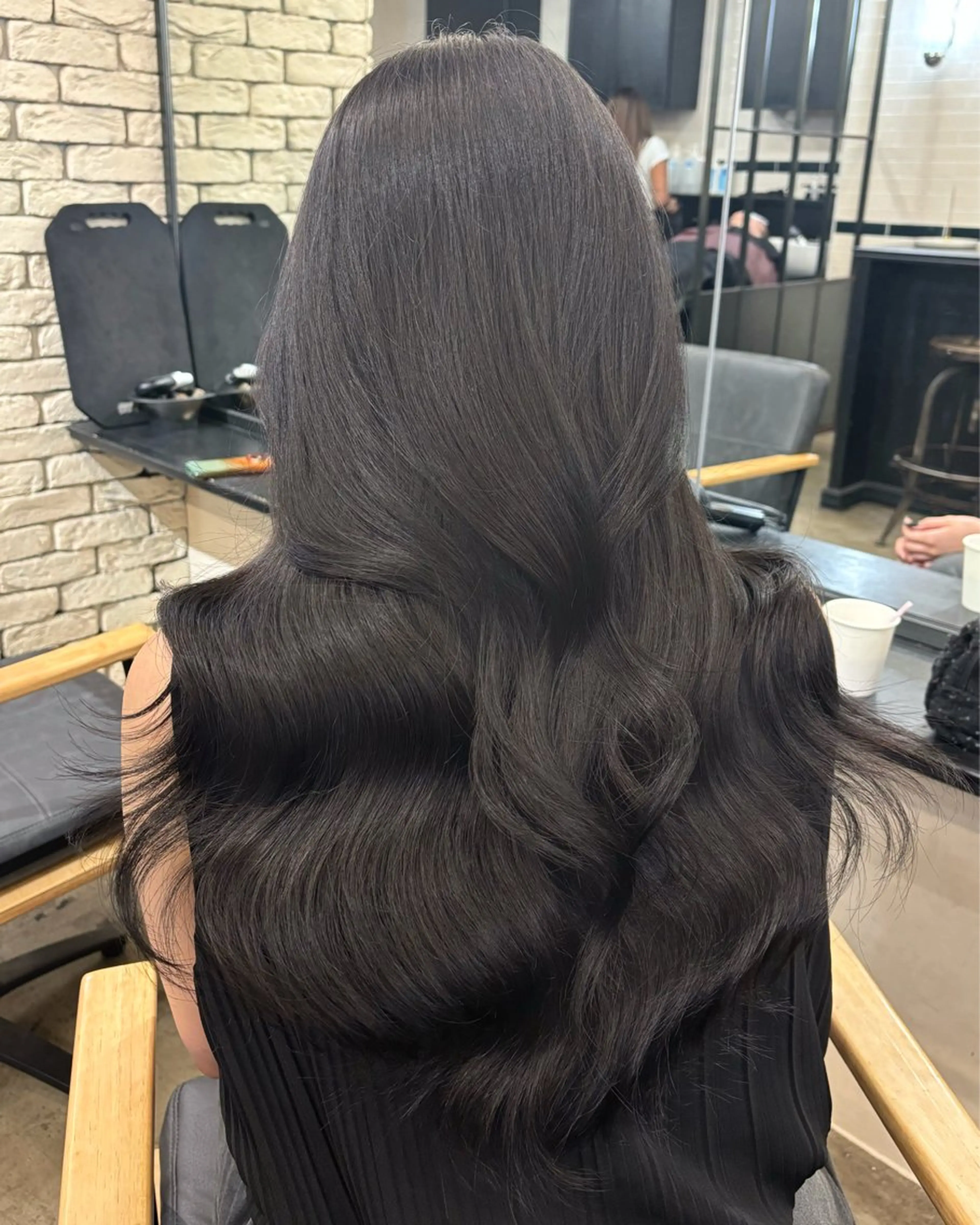 ロング カラー カット ヘアカラー トリートメント オリーブベージュ 🫒🩶Rianaのヘアスタイル