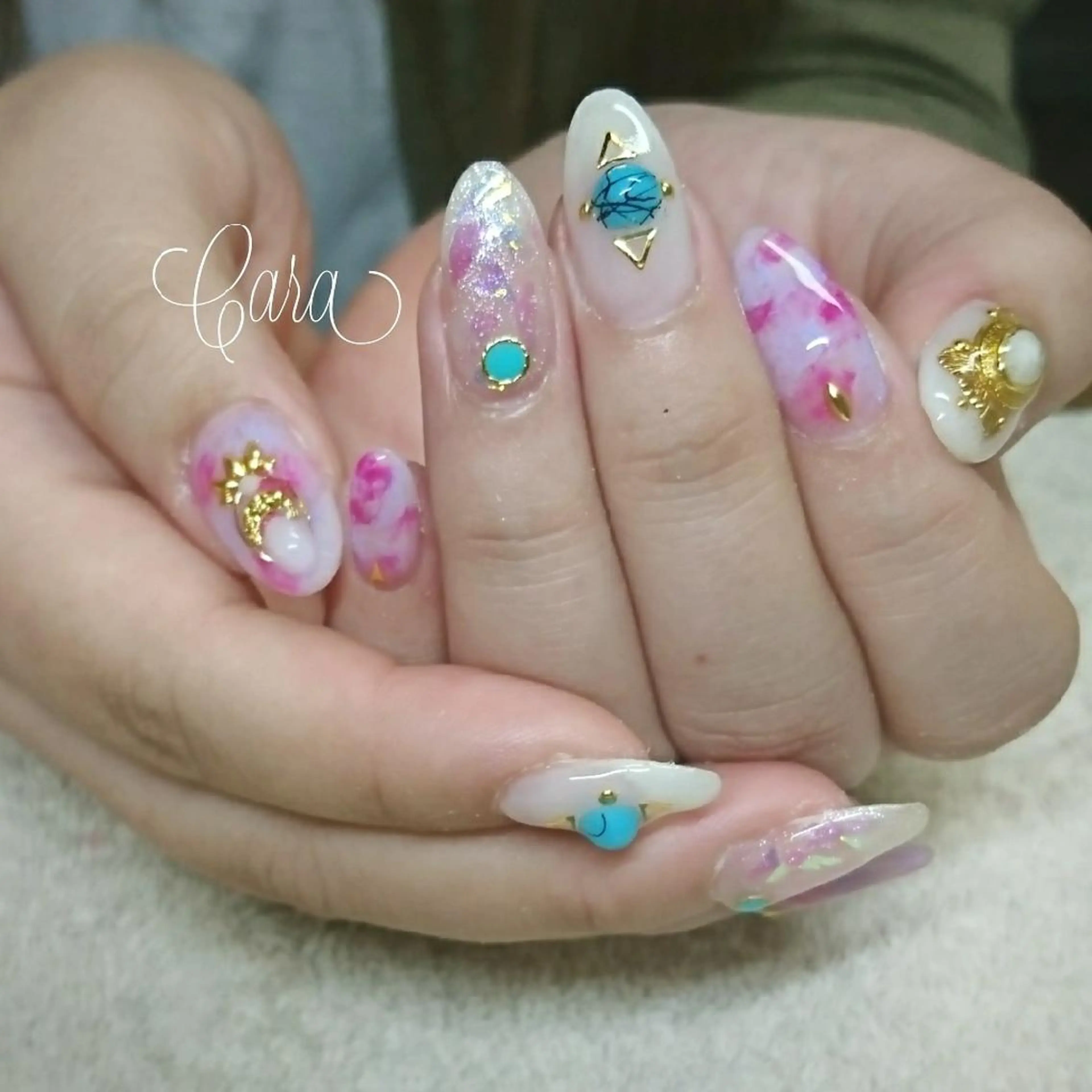 ネイル instinkt_ Mio Mizunoのネイルデザイン