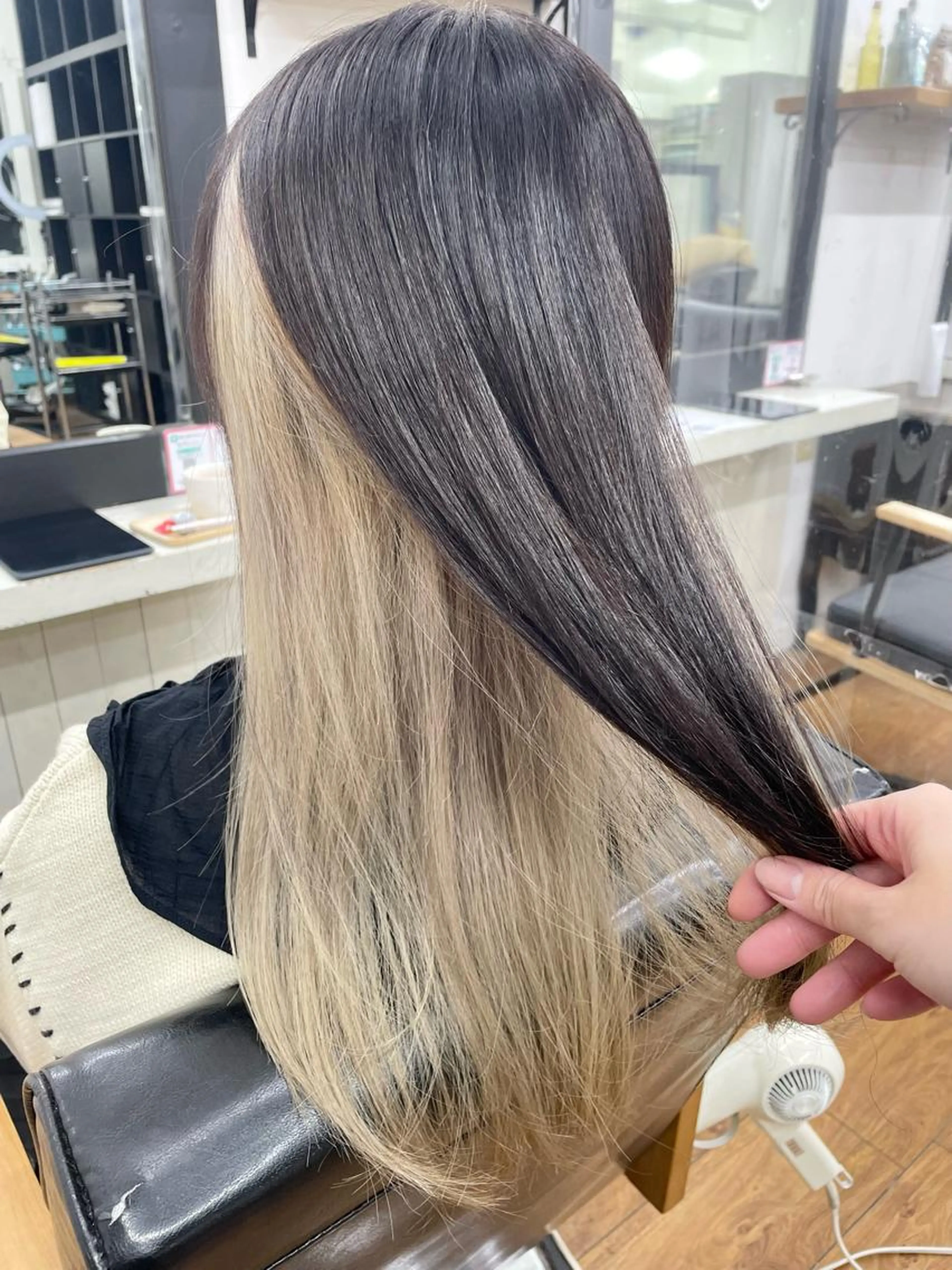 【ご新規さま】💎カット&インナーカラー💎ケアブリーチ使用🌟全てのカラー剤使用可✨の写真