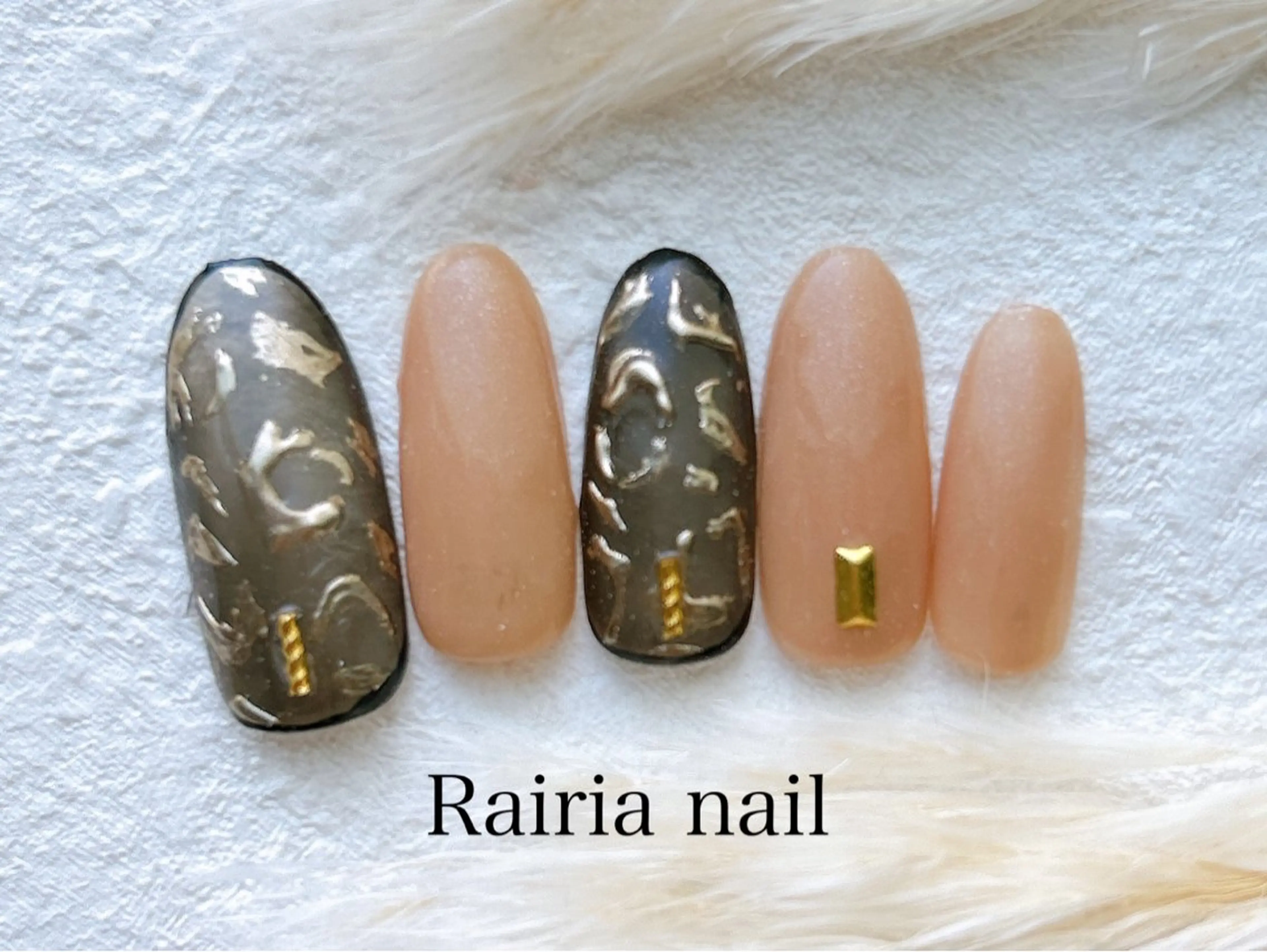 ネイル アートネイル ジェルネイル 持ち込み ニュアンスネイル パラジェル Rairia nail本八幡店のネイルデザイン
