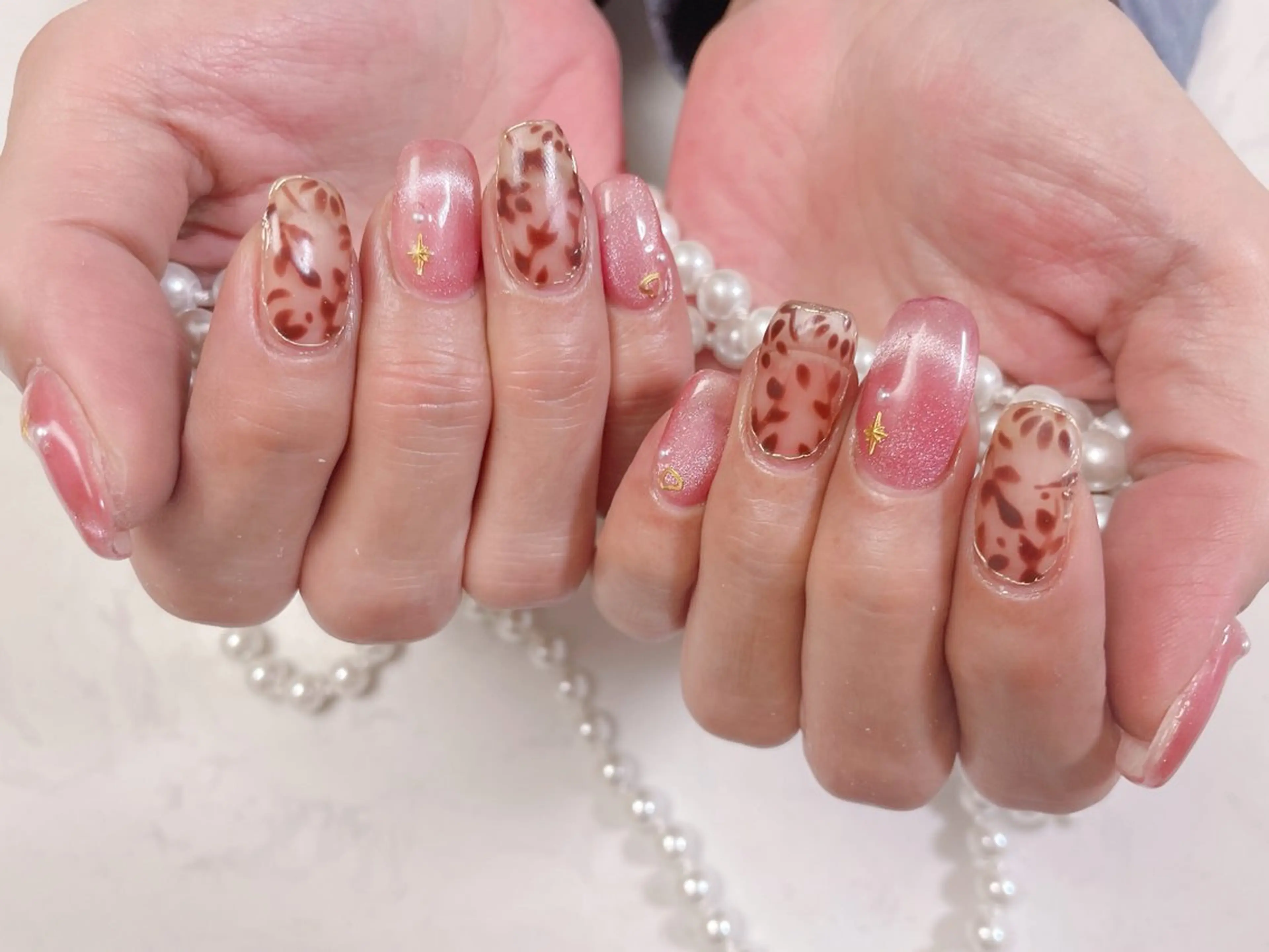 ネイル ハンドネイル ハンドケア ネイルサロンエクラ 🫧Shizukaのネイルデザイン