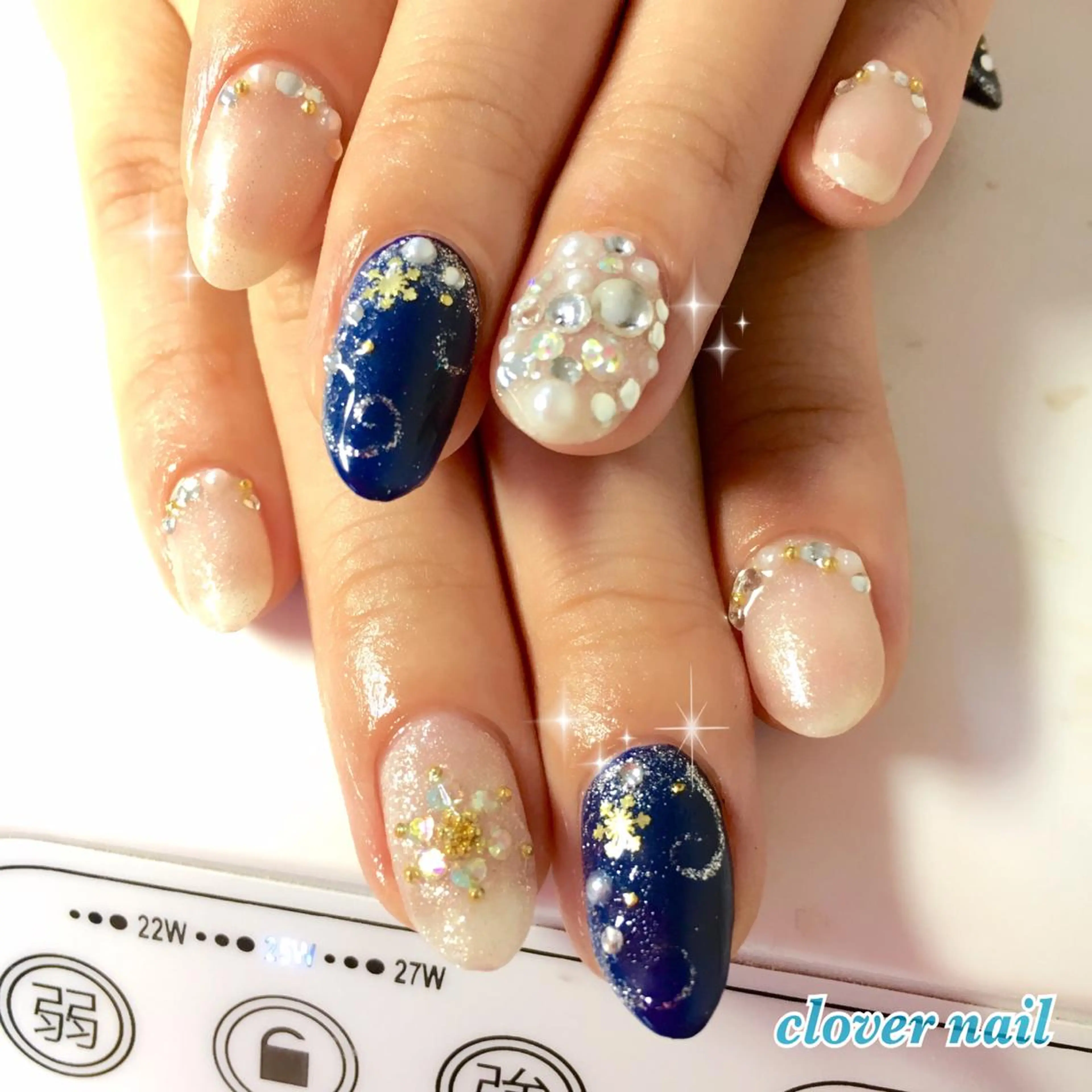 ネイル clover nailのネイルデザイン