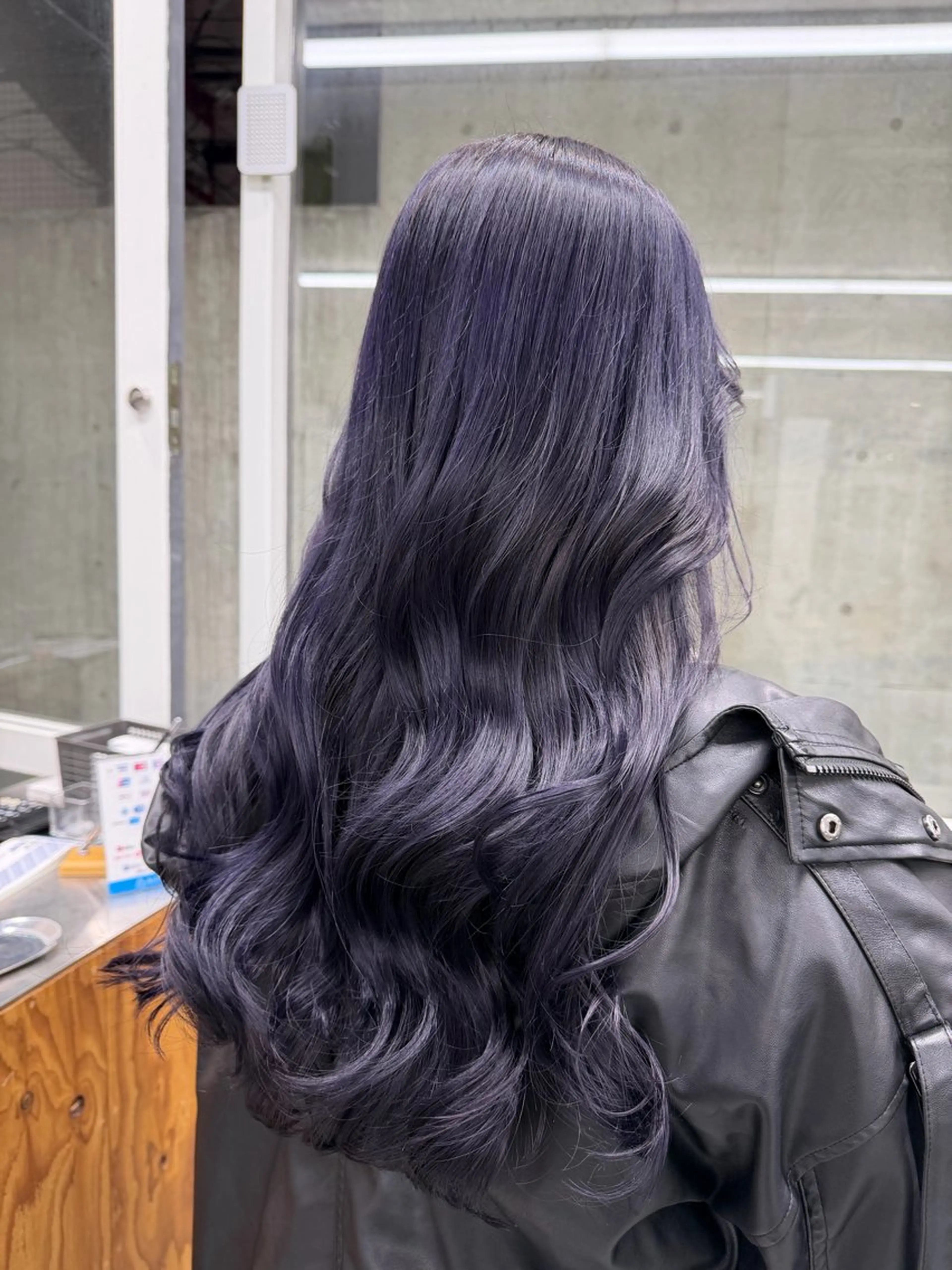 ロング カラー ブリーチ ラベンダーカラー カット ヘアカラー トリートメント Kotoko🖤/海 外/バレイヤージュのヘアスタイル