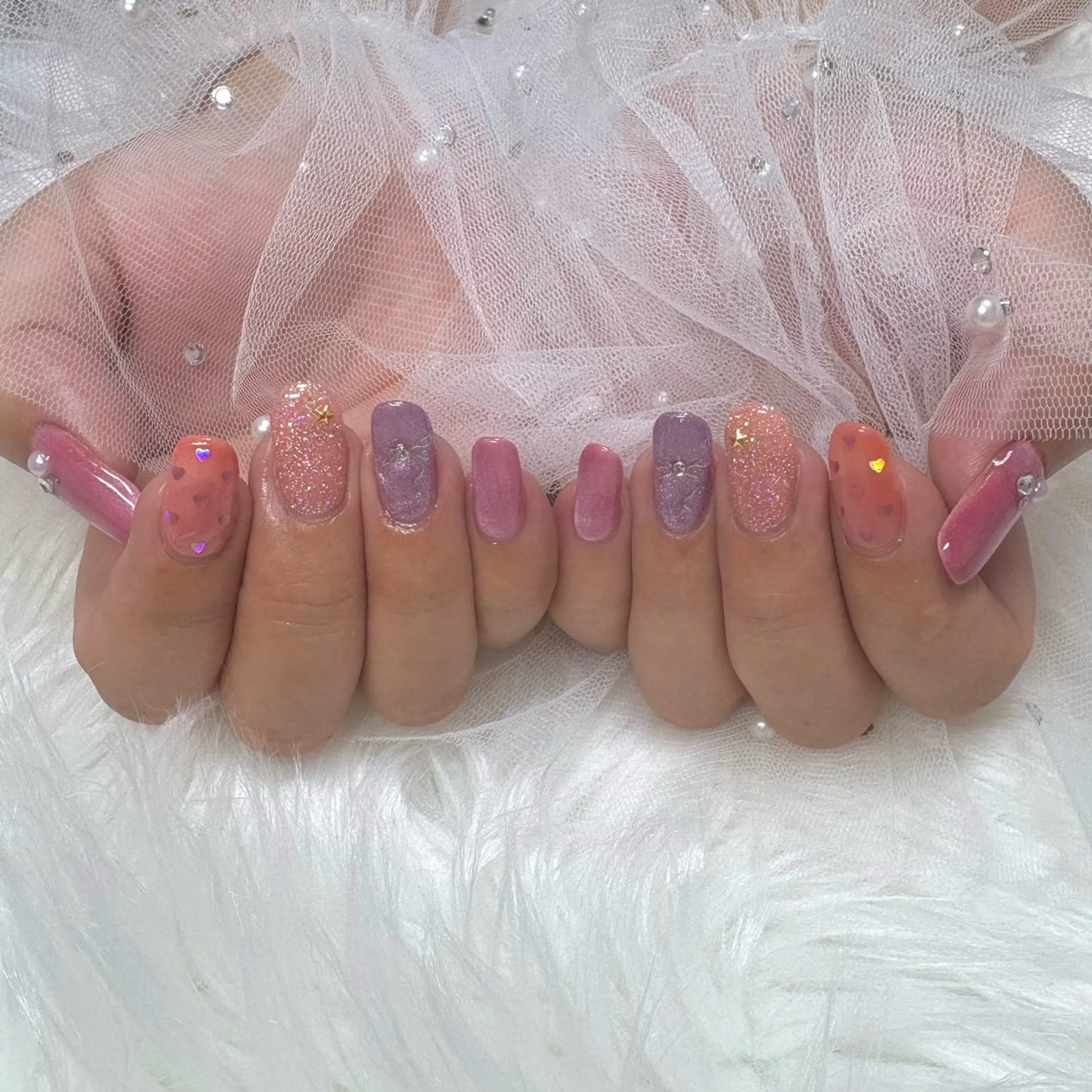 ネイル ハート マグネットネイル リボン ストーンネイル ハンドネイル SHINE nail salonのネイルデザイン