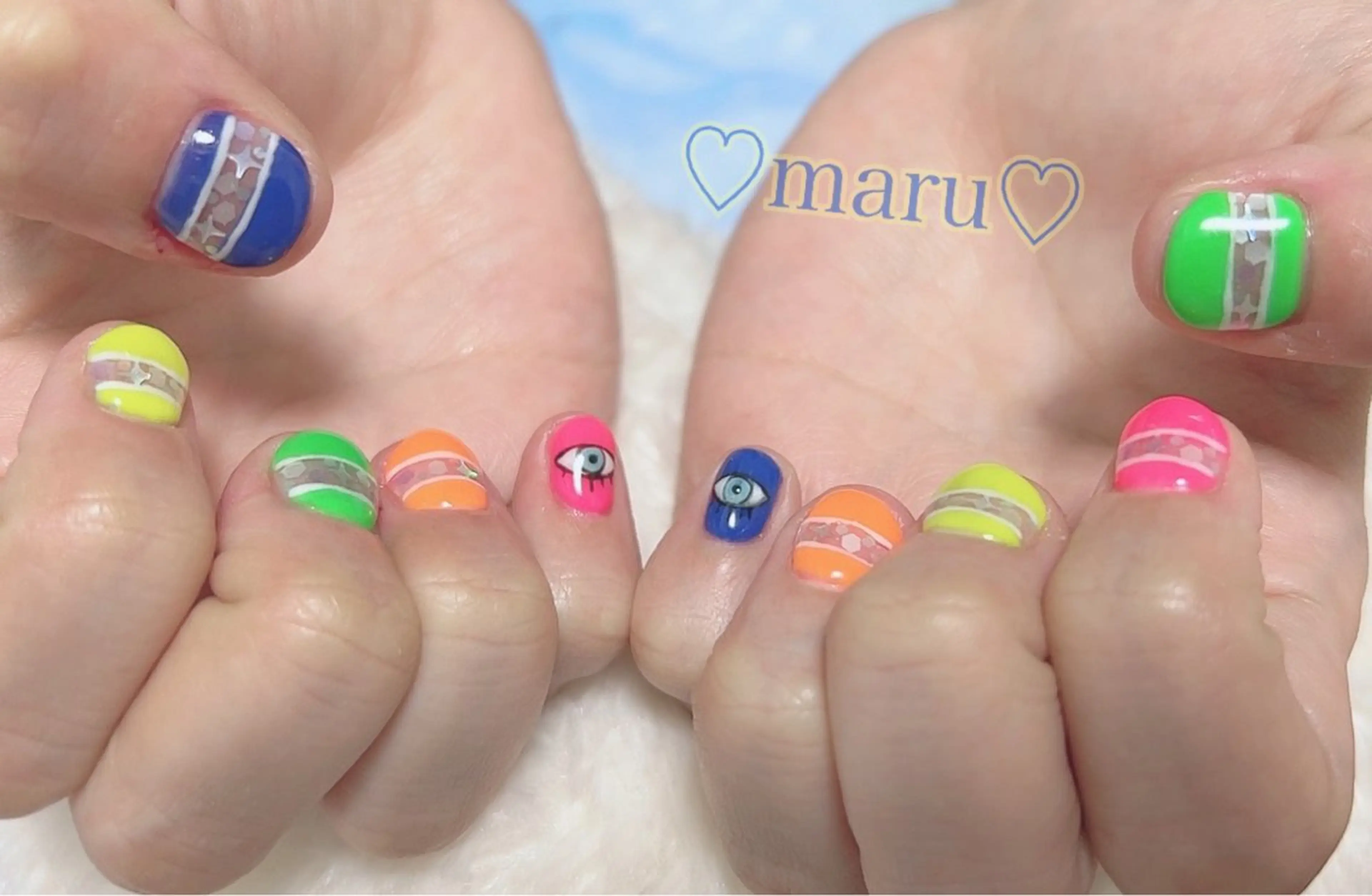 ネイル ハンドネイル フットネイル まるみ♡8/25- 31お休み🙇‍♀️のネイルデザイン
