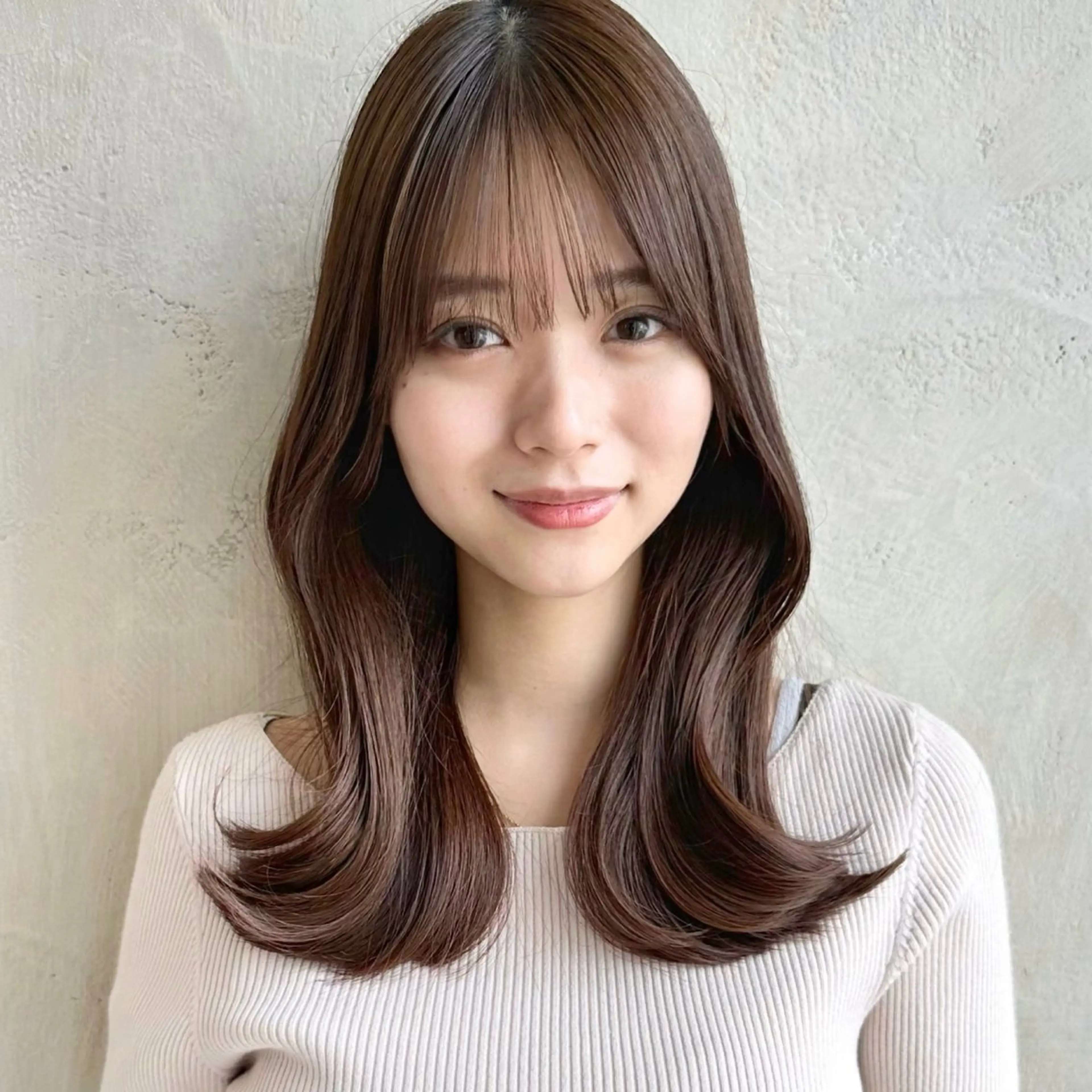 ロング くびれヘア 韓国風ヘア レイヤーカット ロング 似合わせカット カット ヘアカラー トリートメント 新宿/レイヤー 顔周りカット溝手優太のヘアスタイル