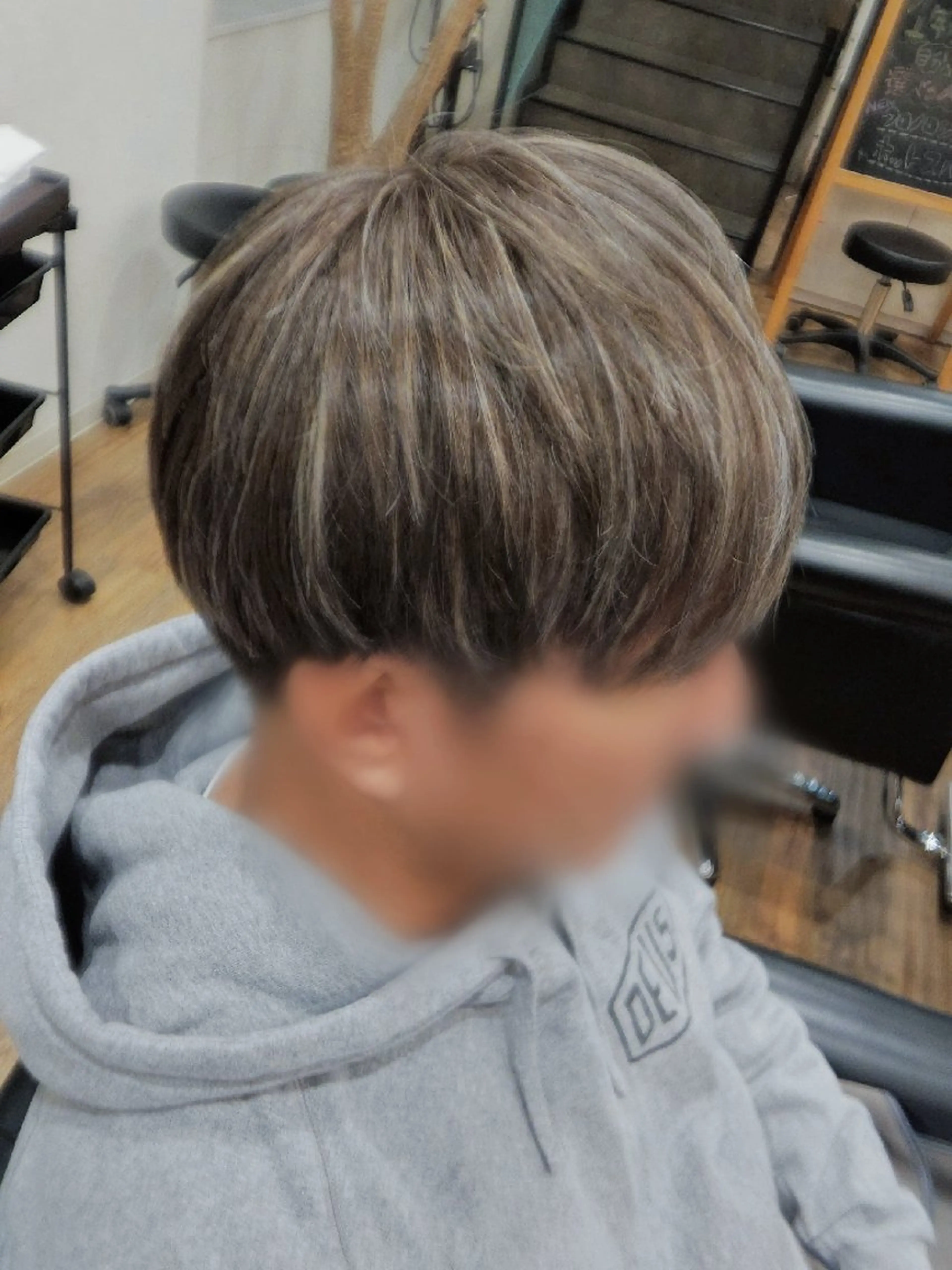 カラー ショート ヘアカラー 関口 友菜のヘアスタイル