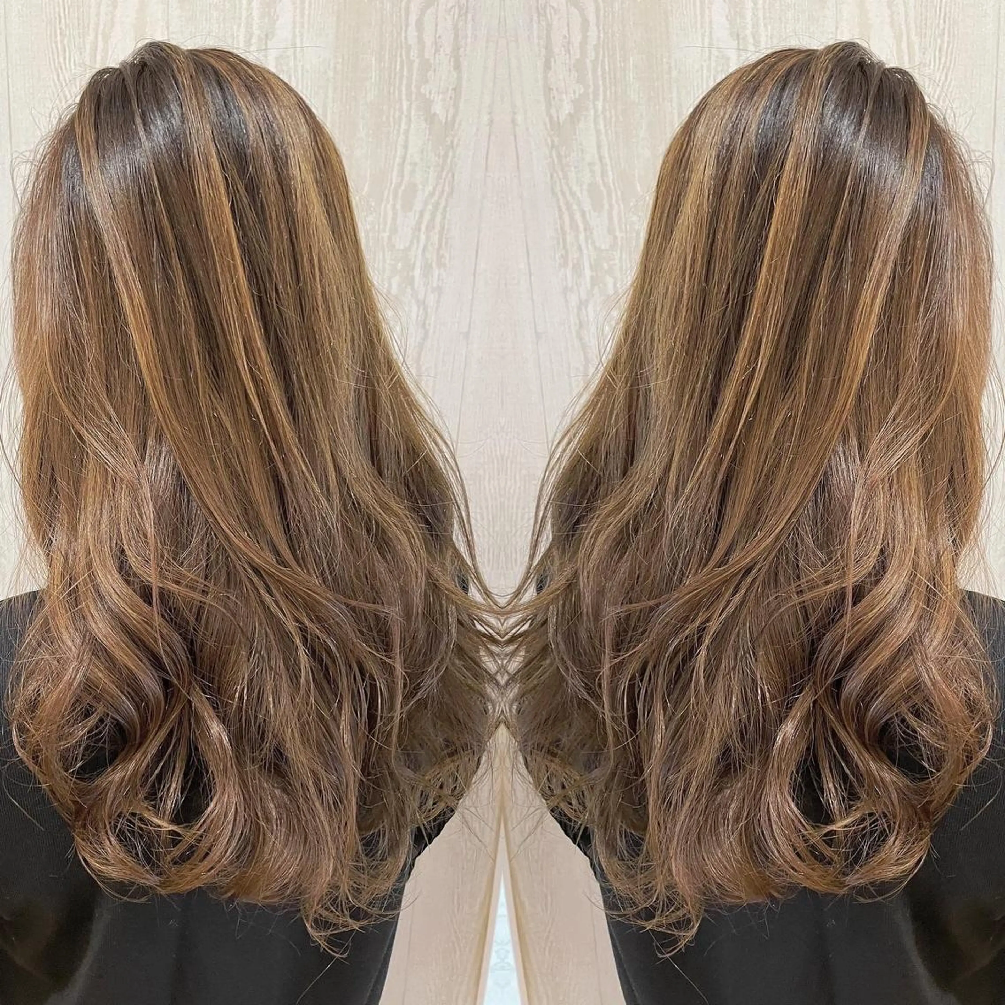 ロング カラー 河合秀明/ハイライト /インナーカラーのヘアスタイル