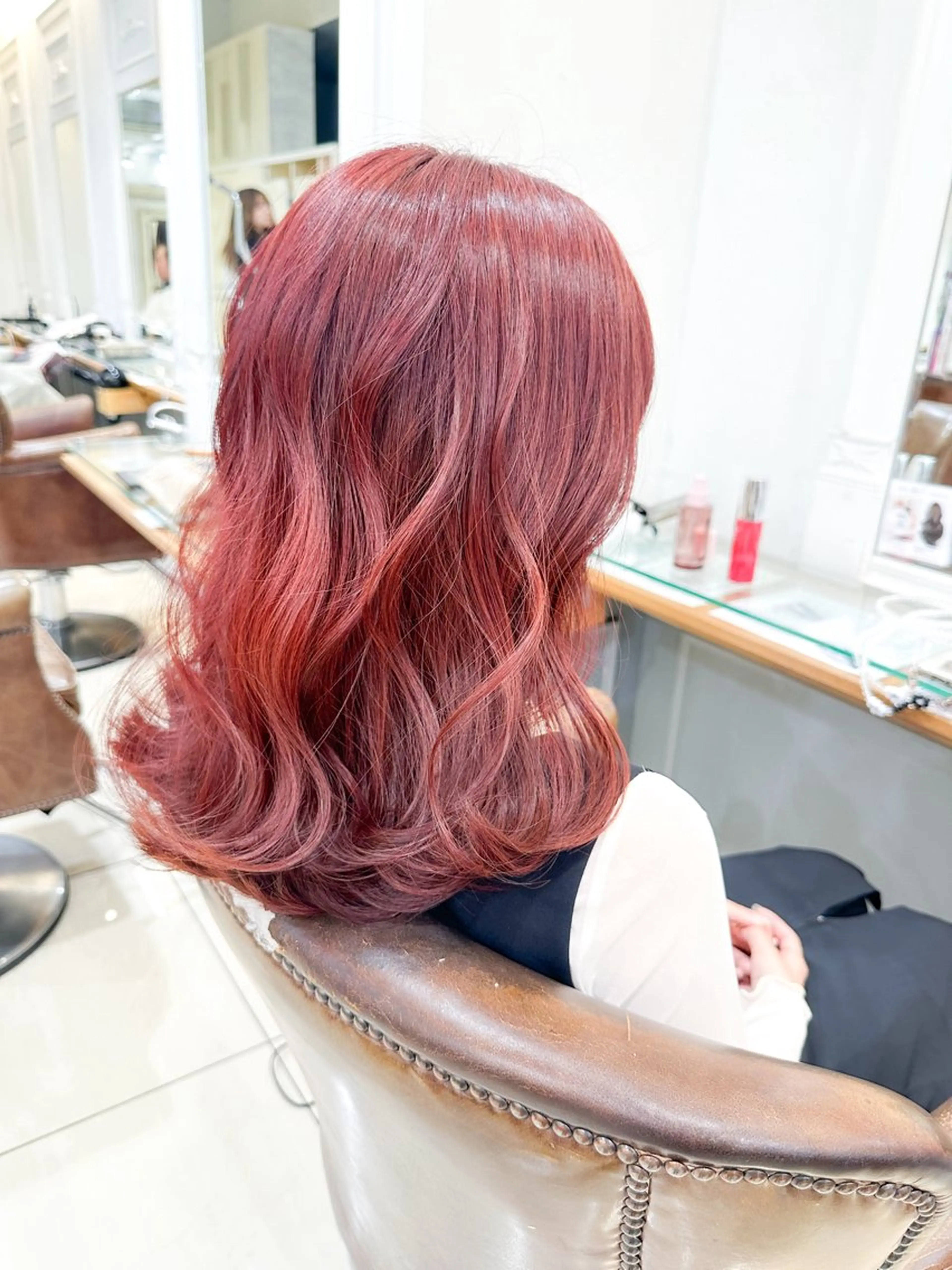 セミロング カラー ブリーチ ダブルカラー ブリーチなしカラー レッドカラー ヘアカラー トリートメント ヘッドスパ ✨カラー支持No.1 🧸ワキ カナコ🧸のヘアスタイル
