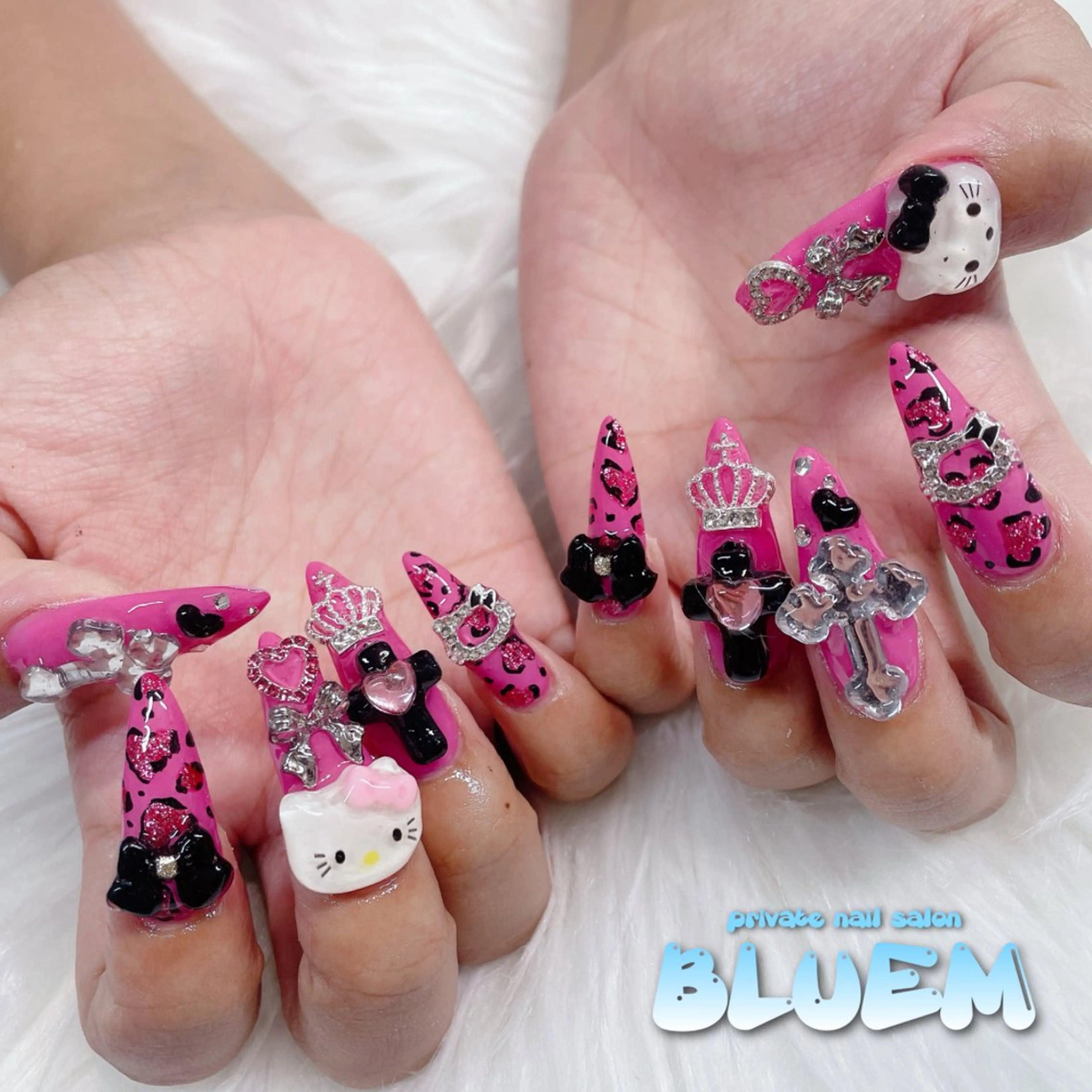 ネイル ハンドネイル BLUEM所属・BLUEM さやかのネイルデザイン