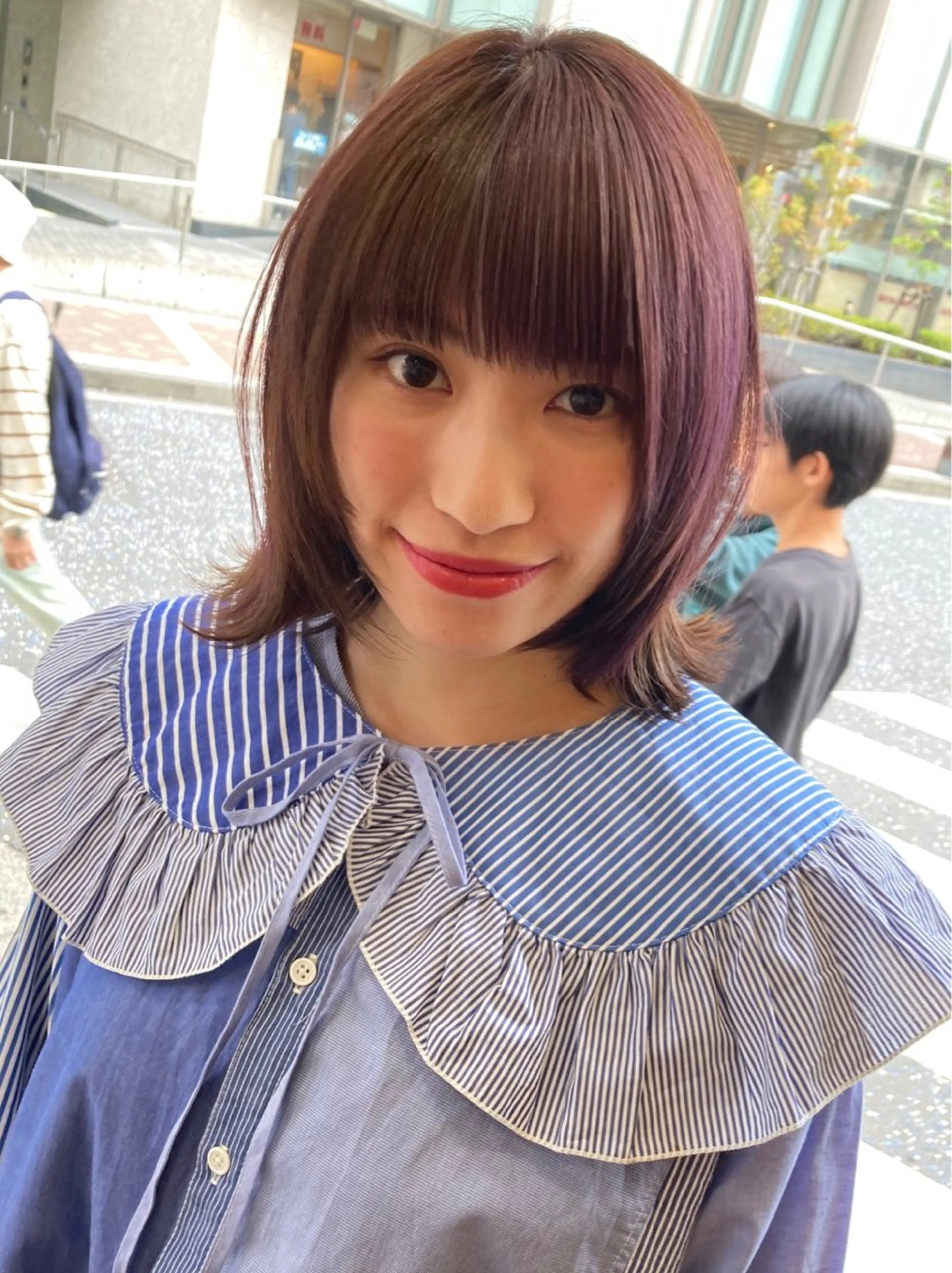ミディアム パープルカラー くびれヘア レイヤーカット 外ハネヘア カット ヘアカラー トリートメント エクステ ヘッドスパ ヘアセット 白髪ぼかしハイライト 着付けヘアアレンジのその他イメージ