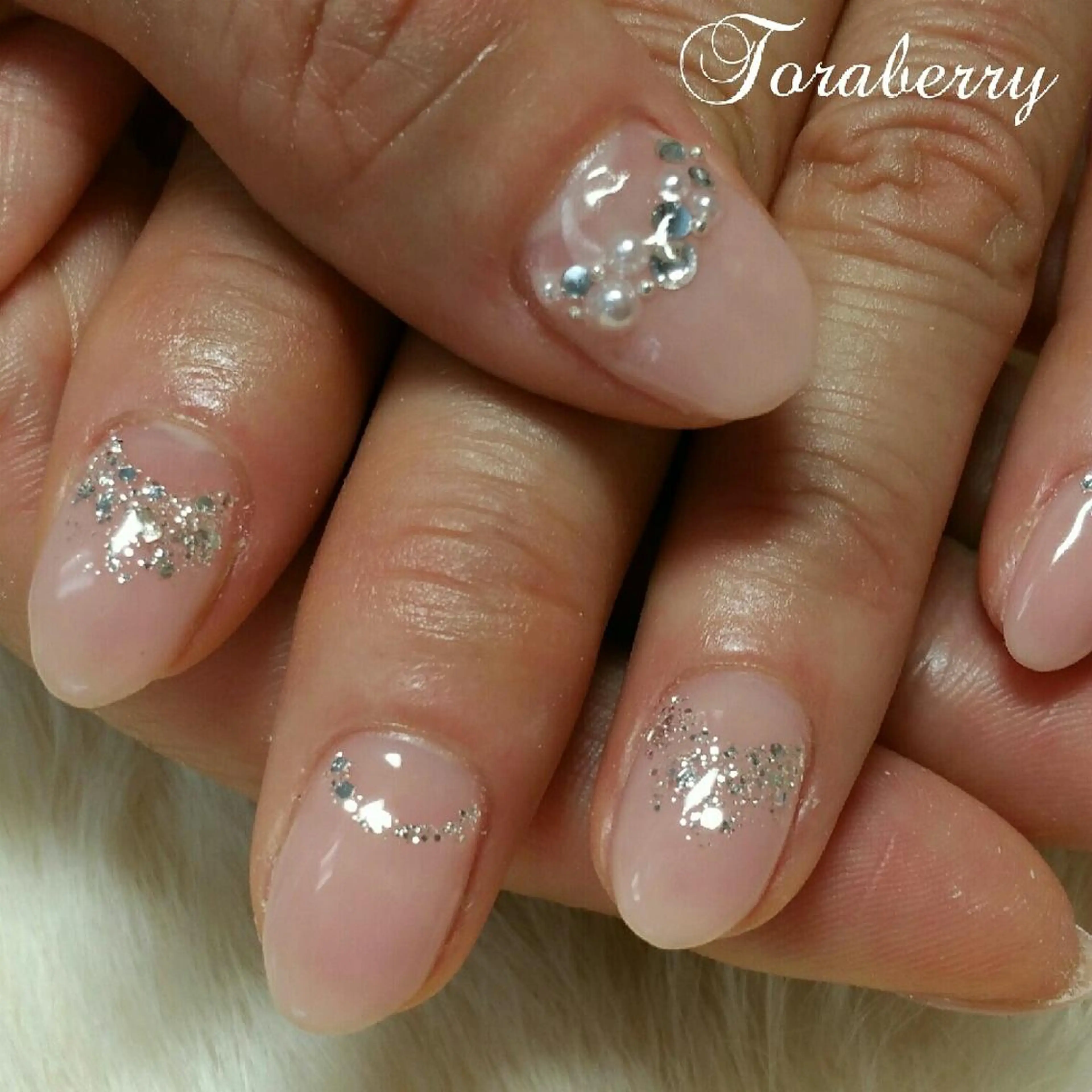 ネイル フレンチネイル 逆フレンチ ハンドネイル ネイリスト なつみのネイルデザイン