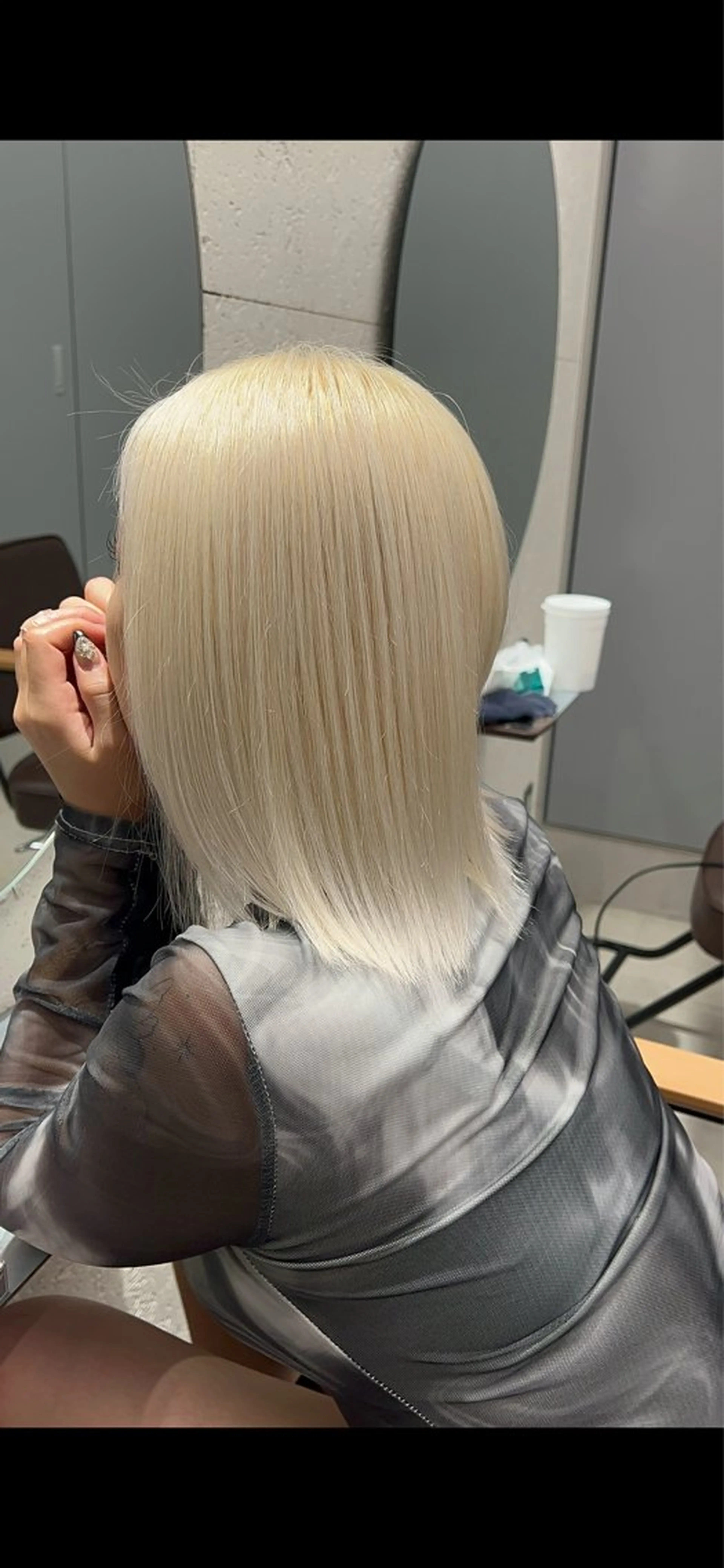 ミディアム カラー ヘアアレンジ ヘアカラー 近藤 乃紀のヘアスタイル