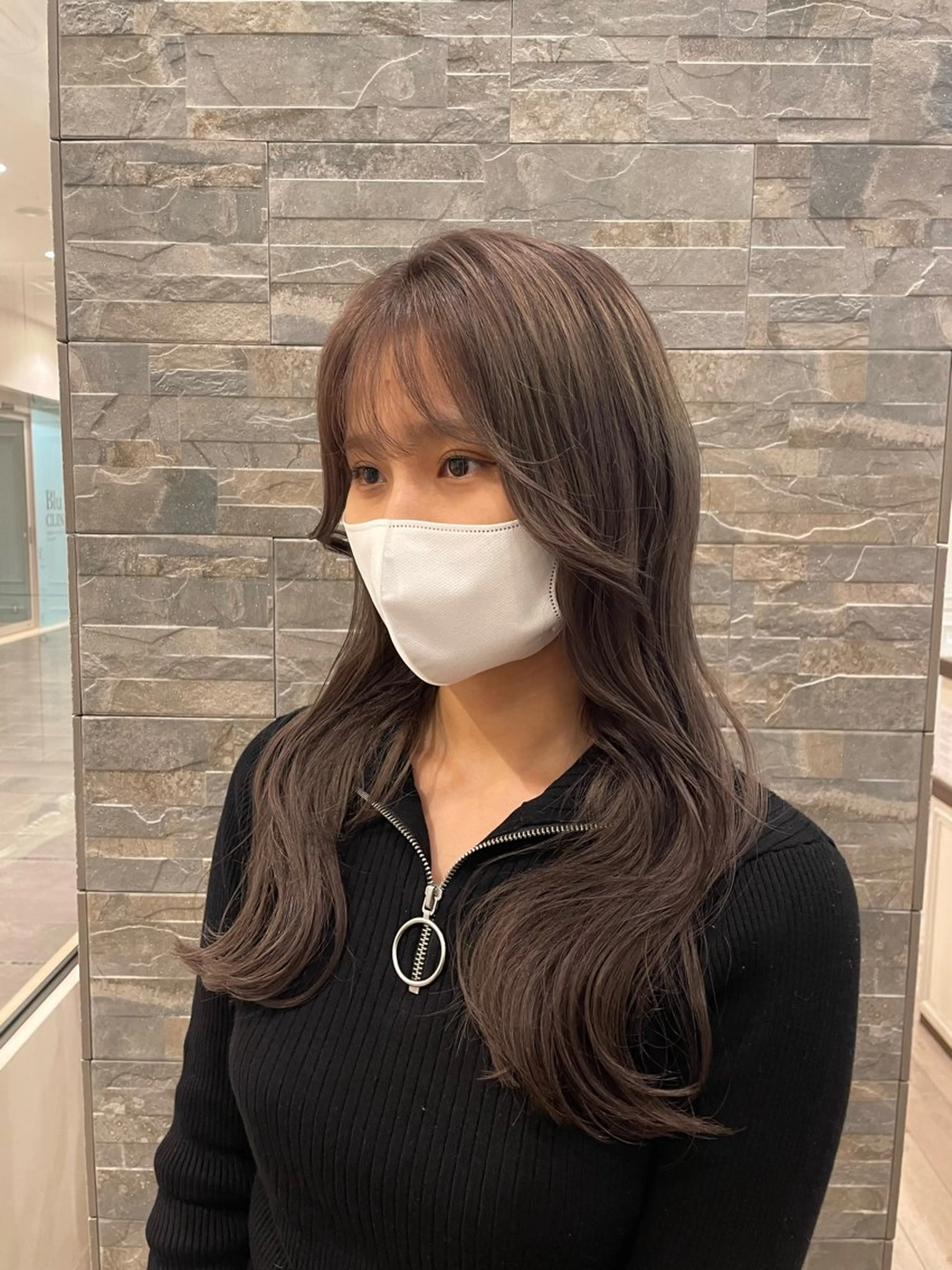 ロング La Blessグランサロン梅田店所属・梅田美容室/ブリーチ なし/レイヤーカットのヘアスタイル