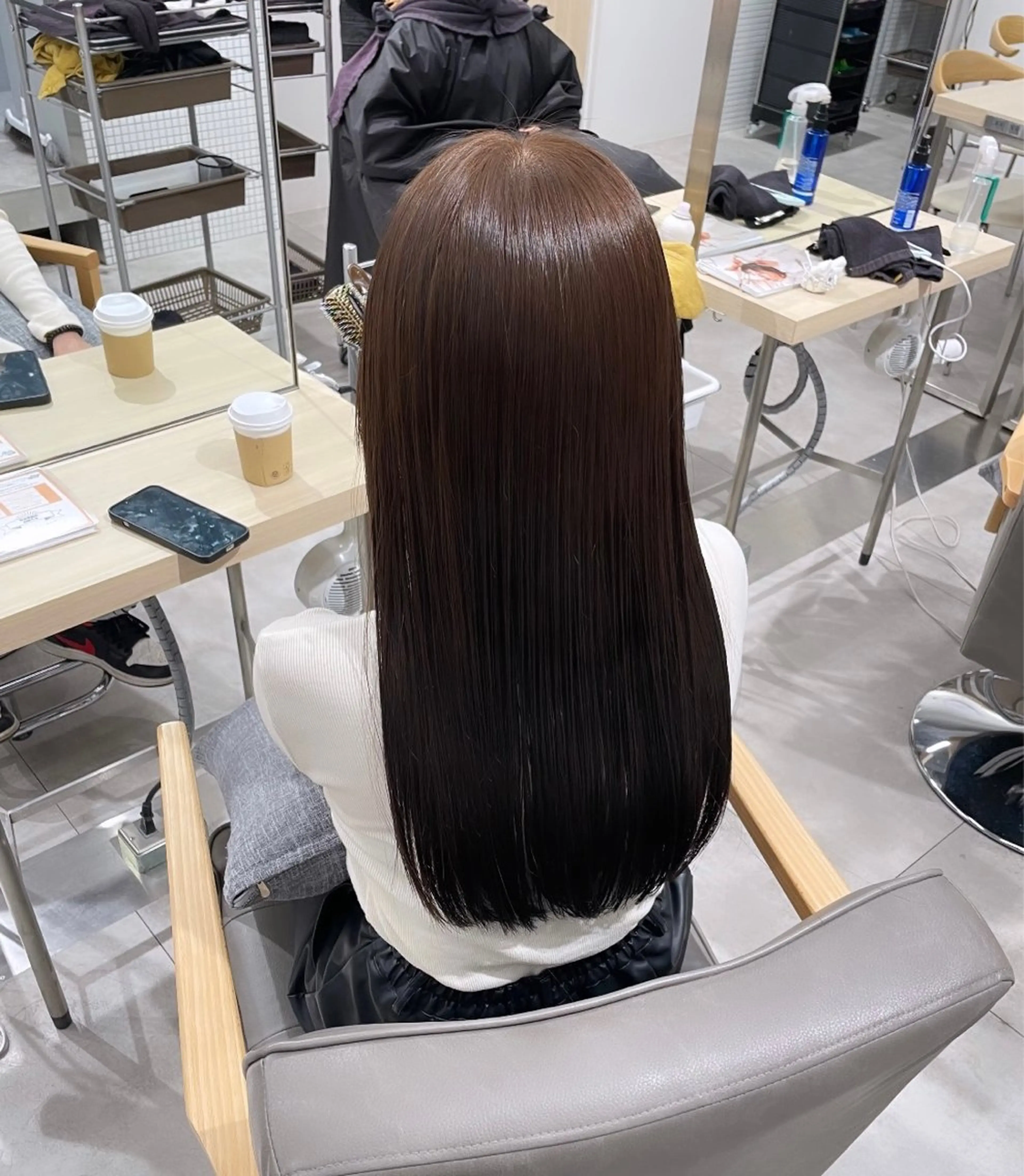 ロング カラー 透明感カラー ヘアカラー トリートメント sora/ボブ/ レイヤーカットのヘアスタイル
